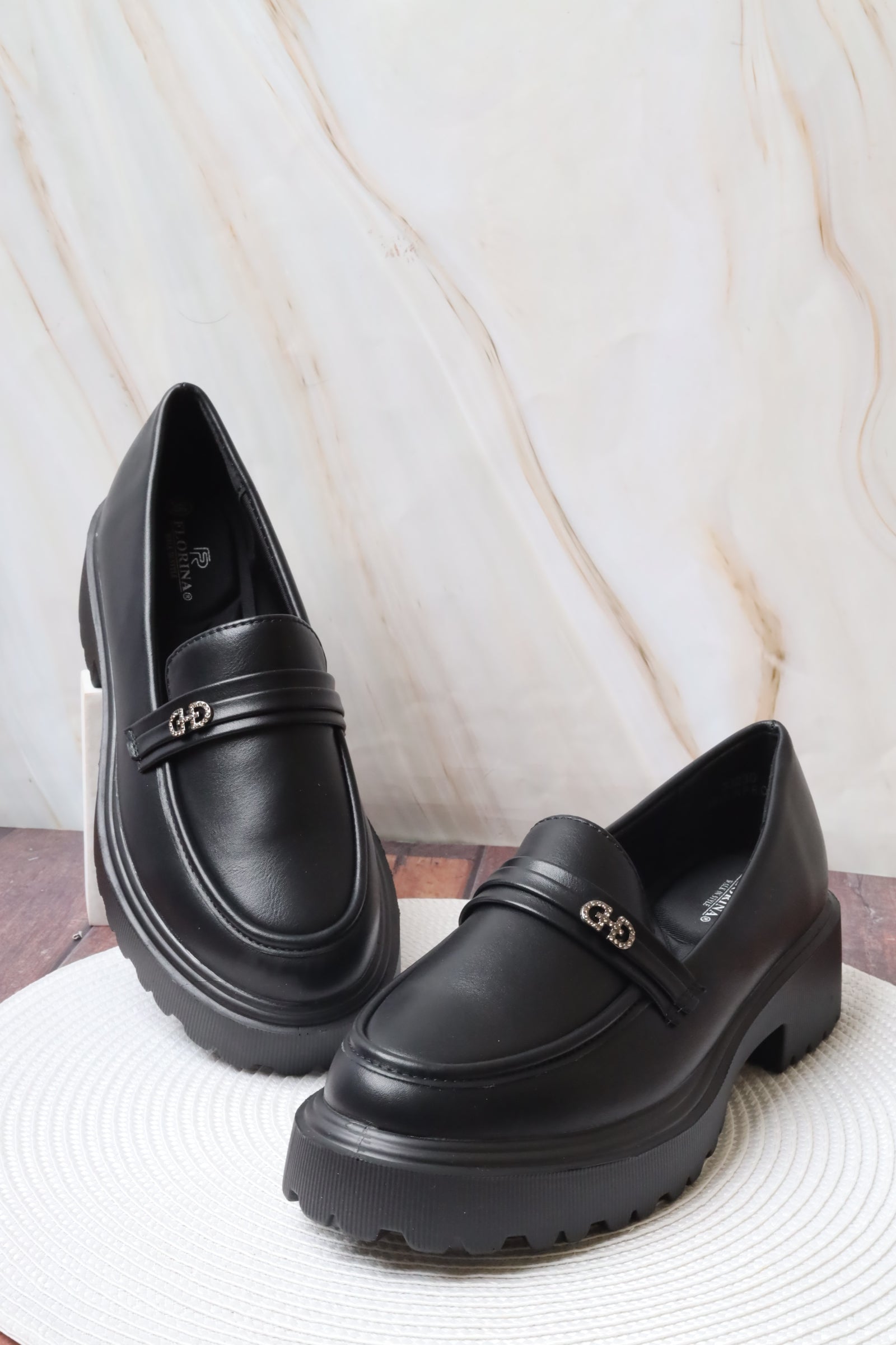 حذاء نسائي 33230