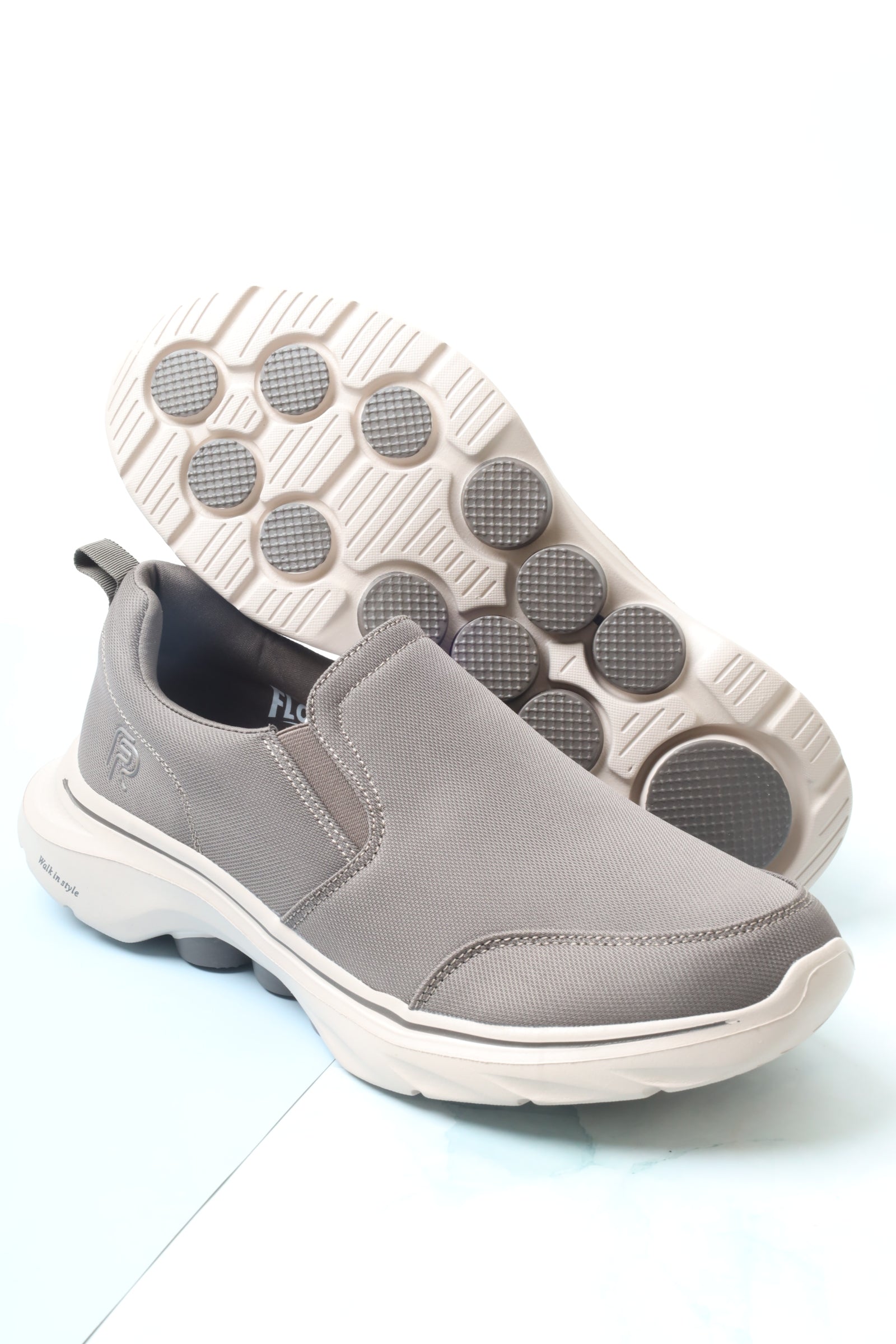 حذاء رياضي 158633