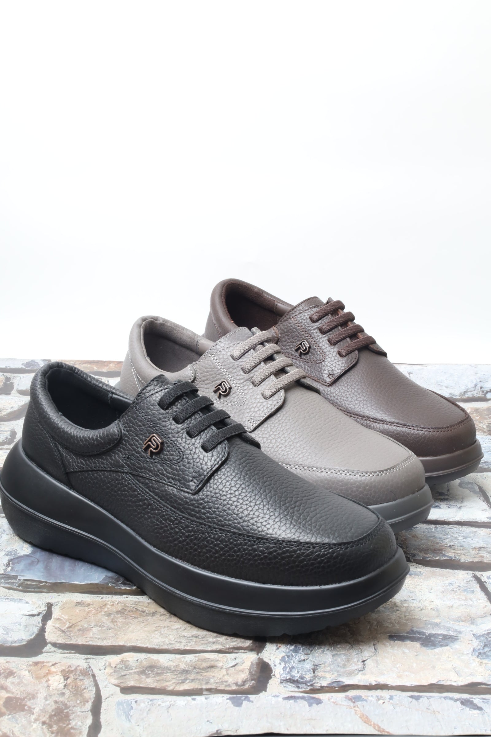 حذاء كاجول 19932