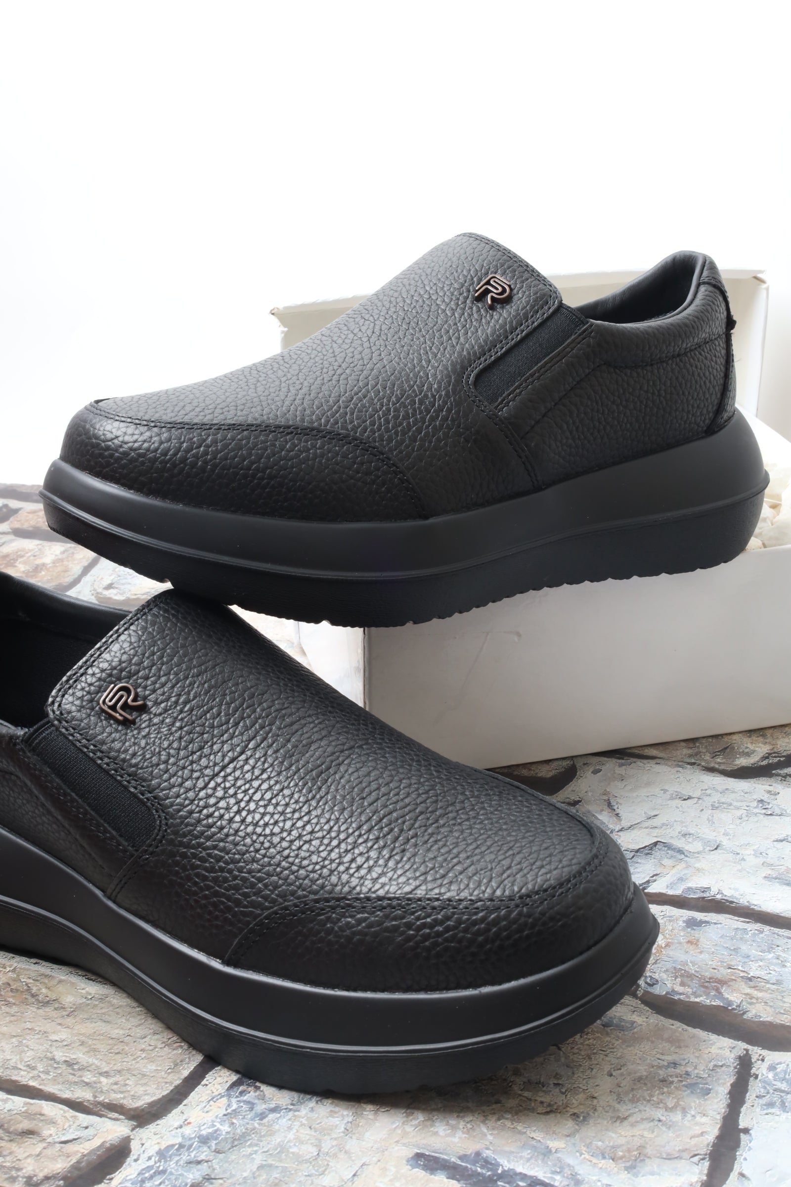 حذاء كاجول 19933