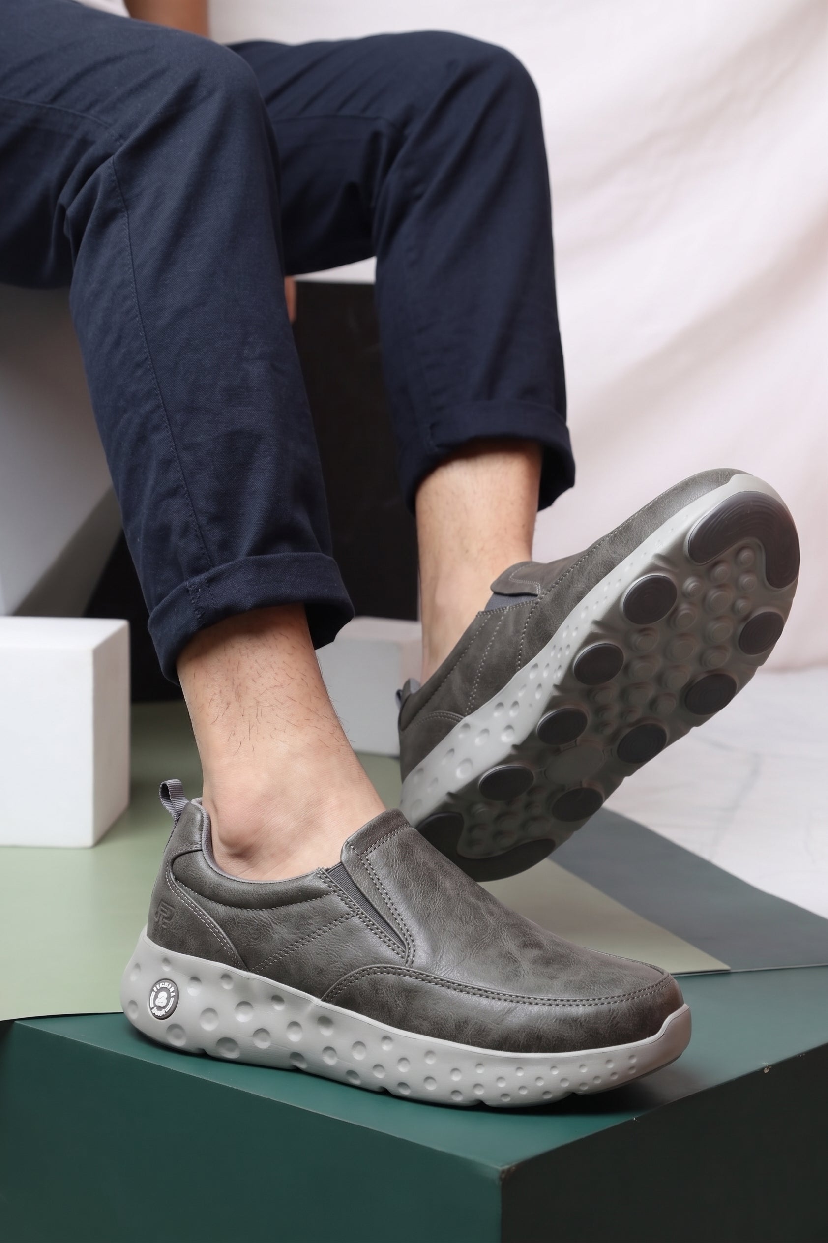 Sports shoes 158529