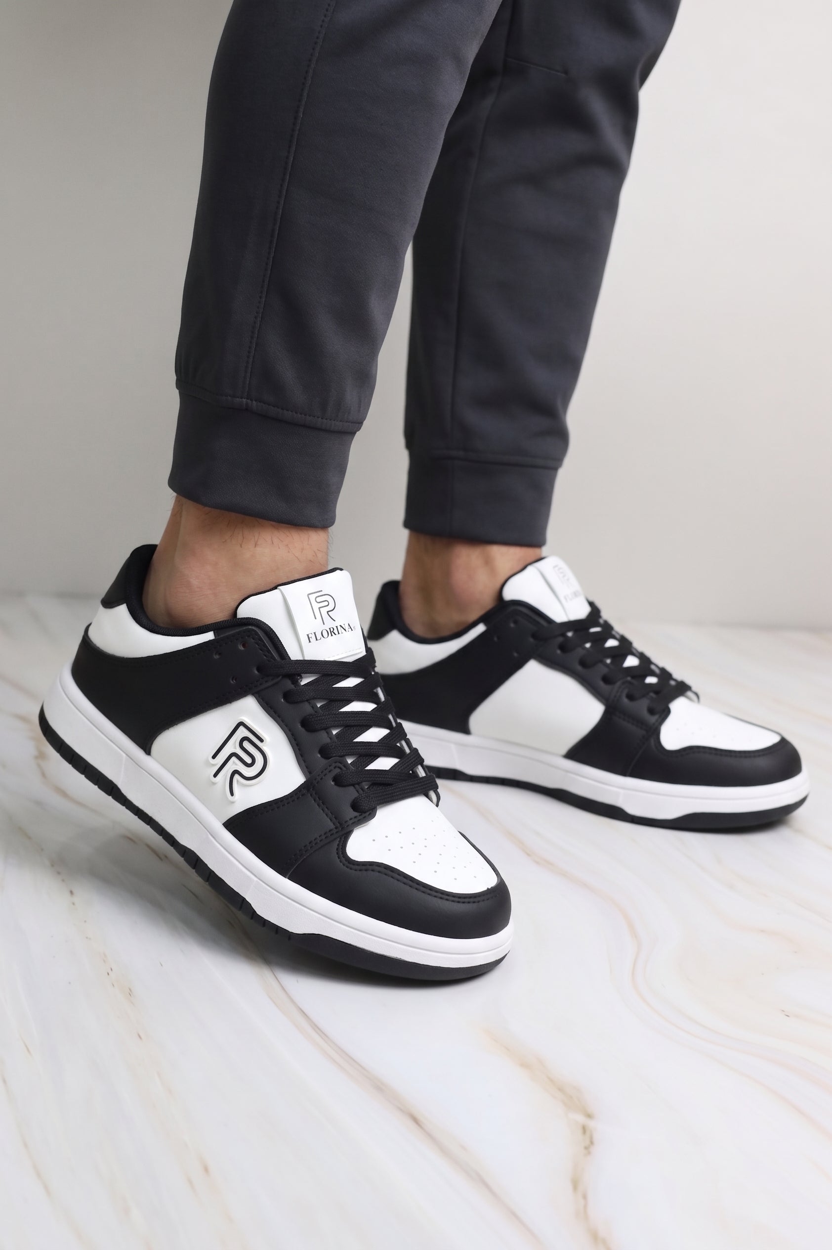 حذاء رياضي 23331