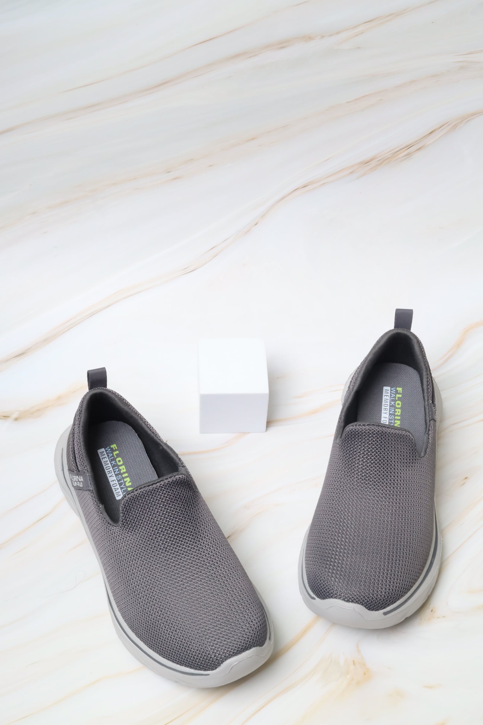 حذاء بناتي رياضي 45049 - فلورينا