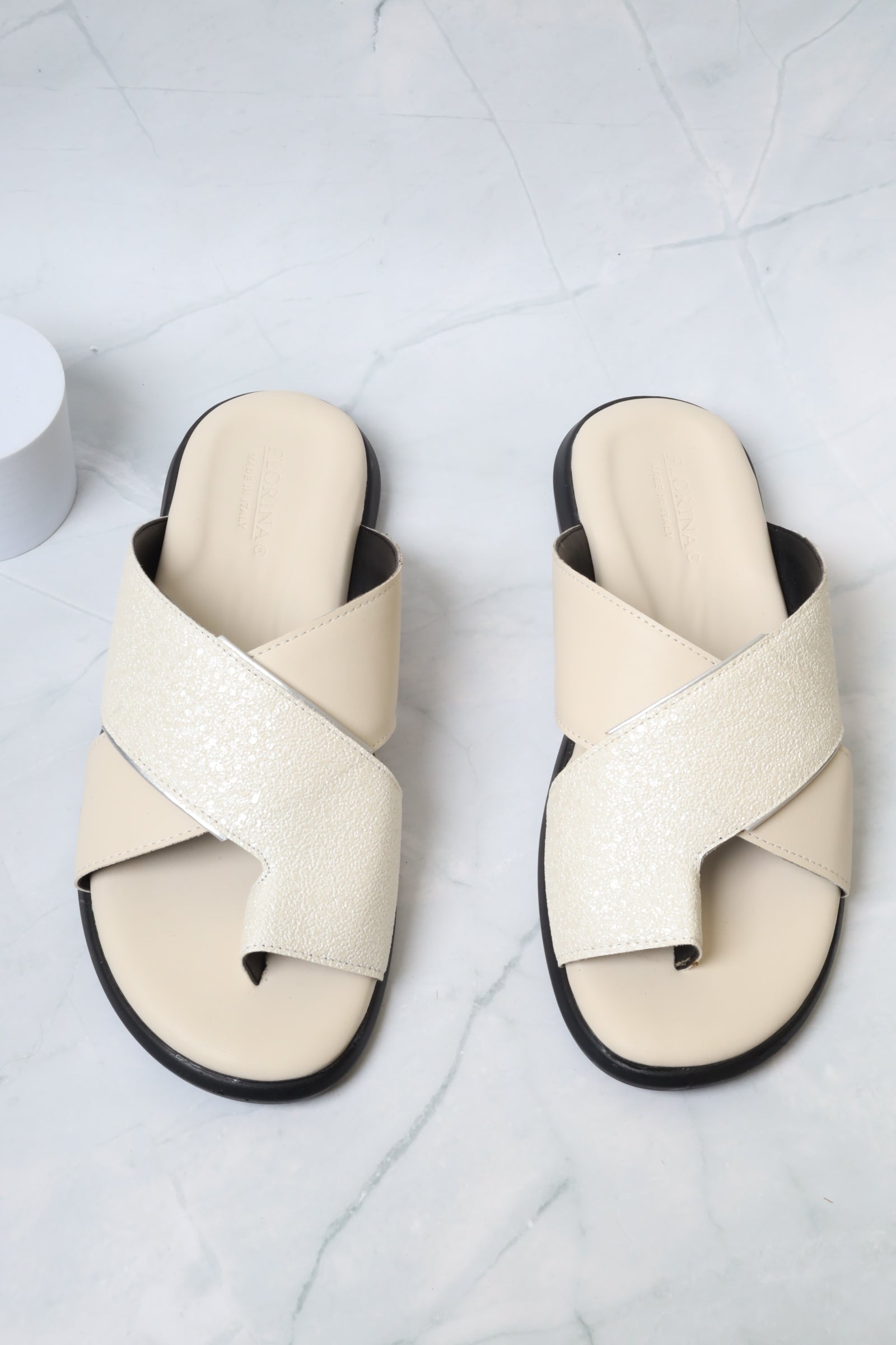 صندل ايطالي 1231059 - فلورينا