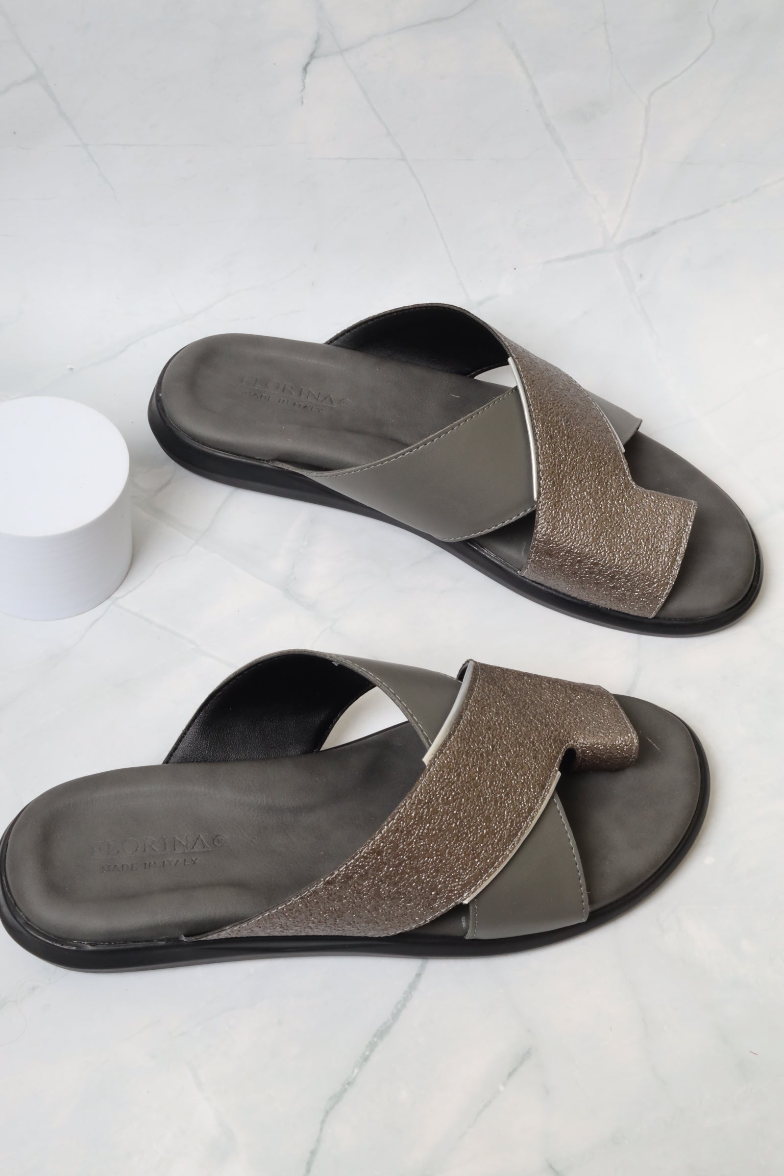 صندل ايطالي 1231059 - فلورينا