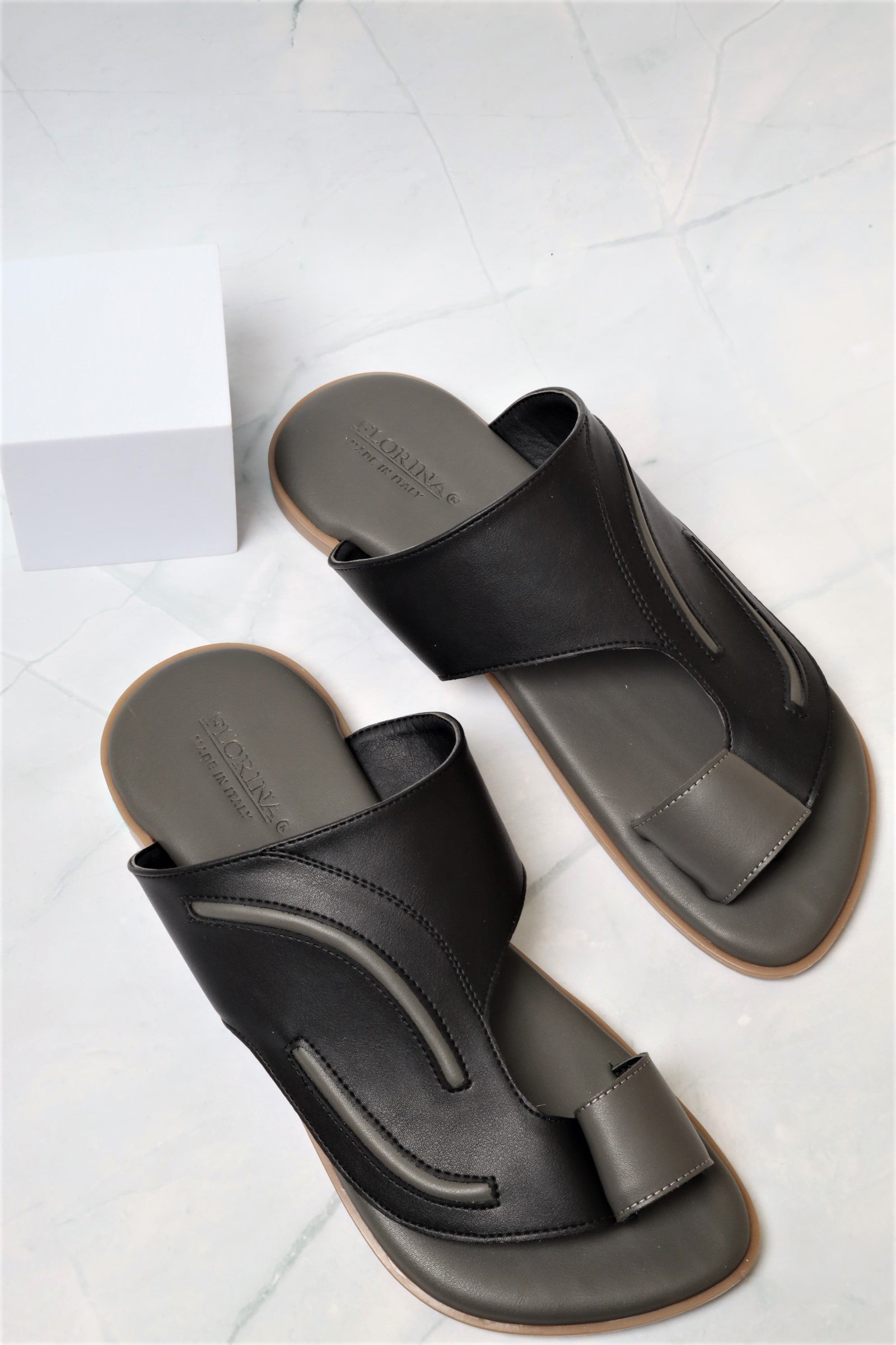 صندل ايطالي 1231061 - فلورينا