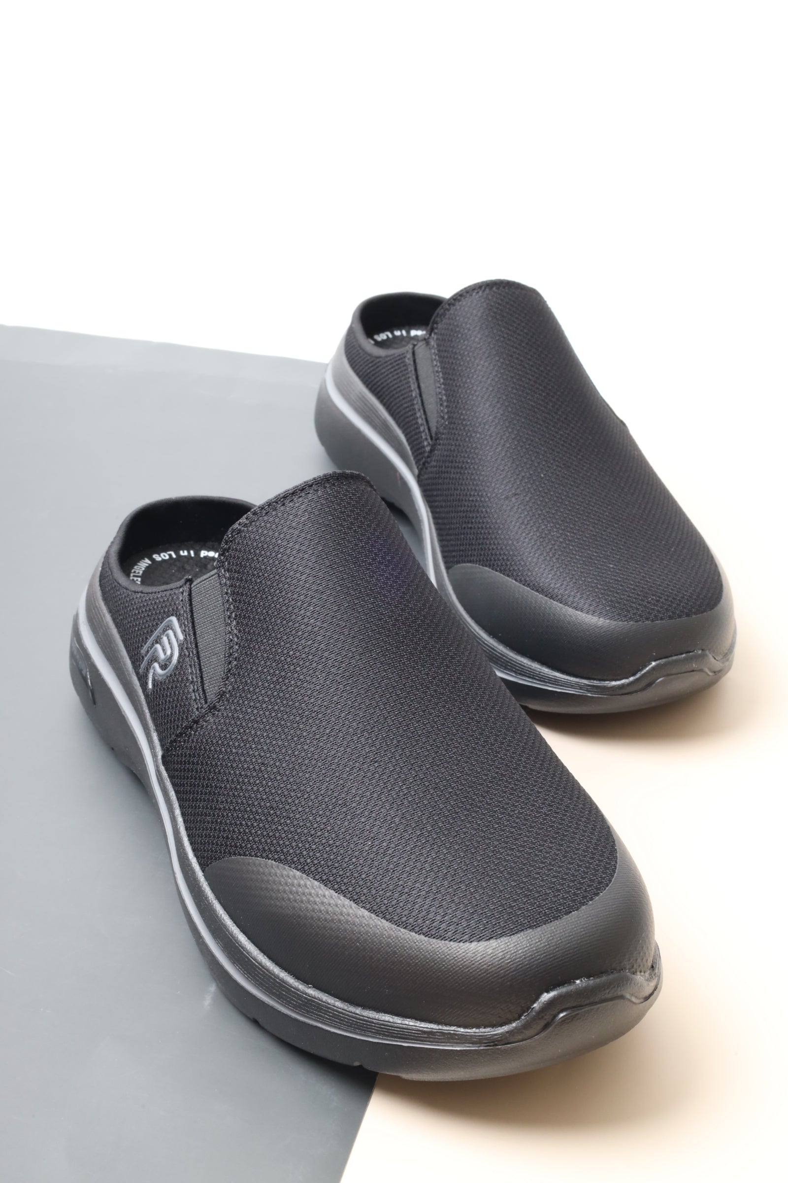 حذاء رياضي 158626