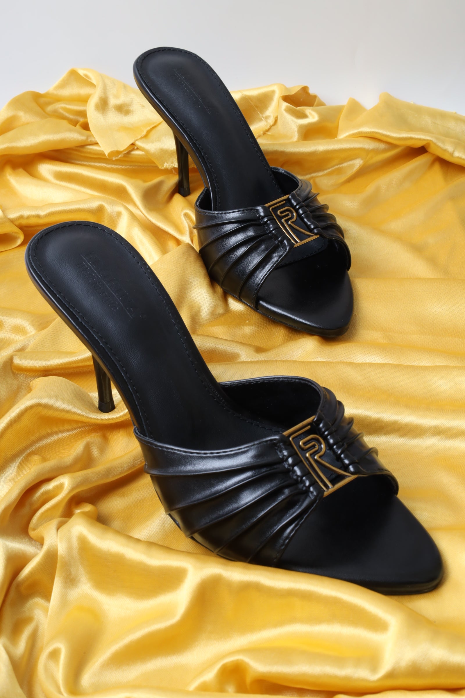 صندل بكعب متوسط 89620