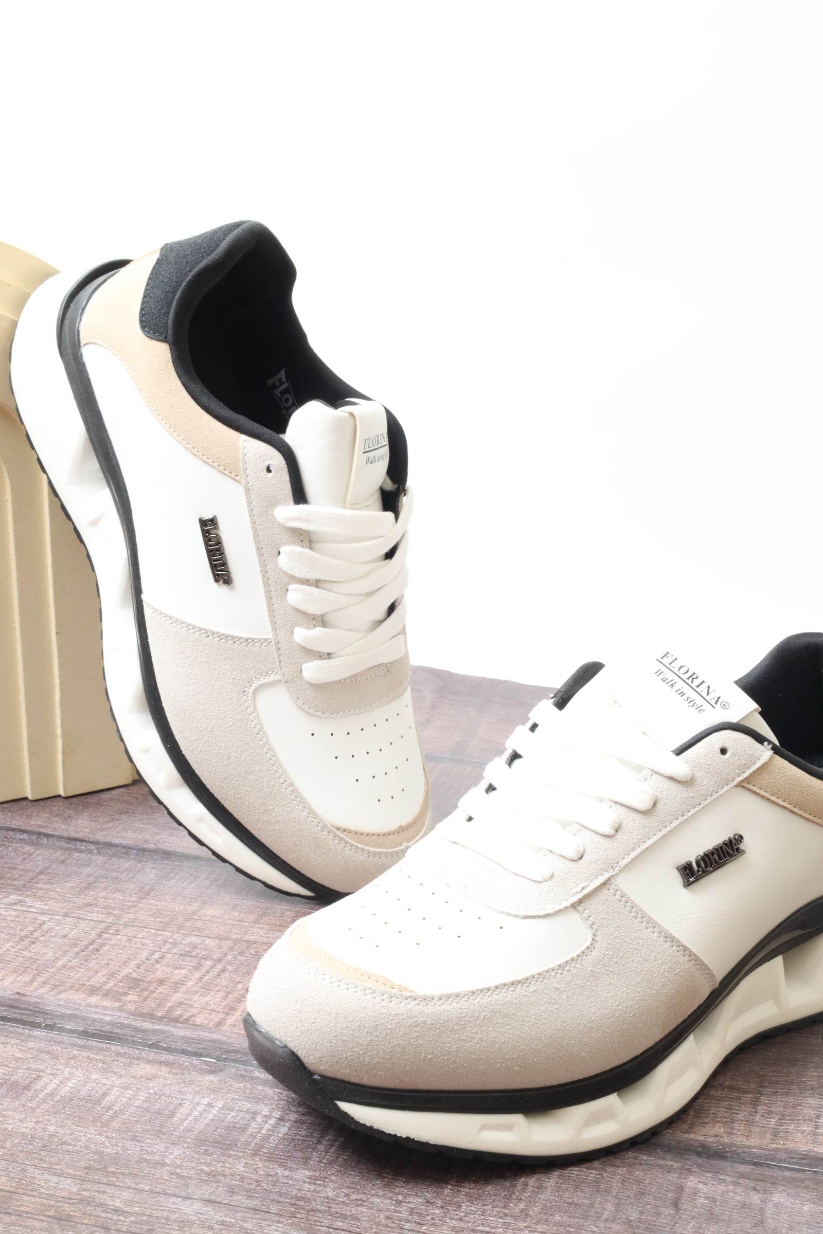 حذاء رياضي 158576