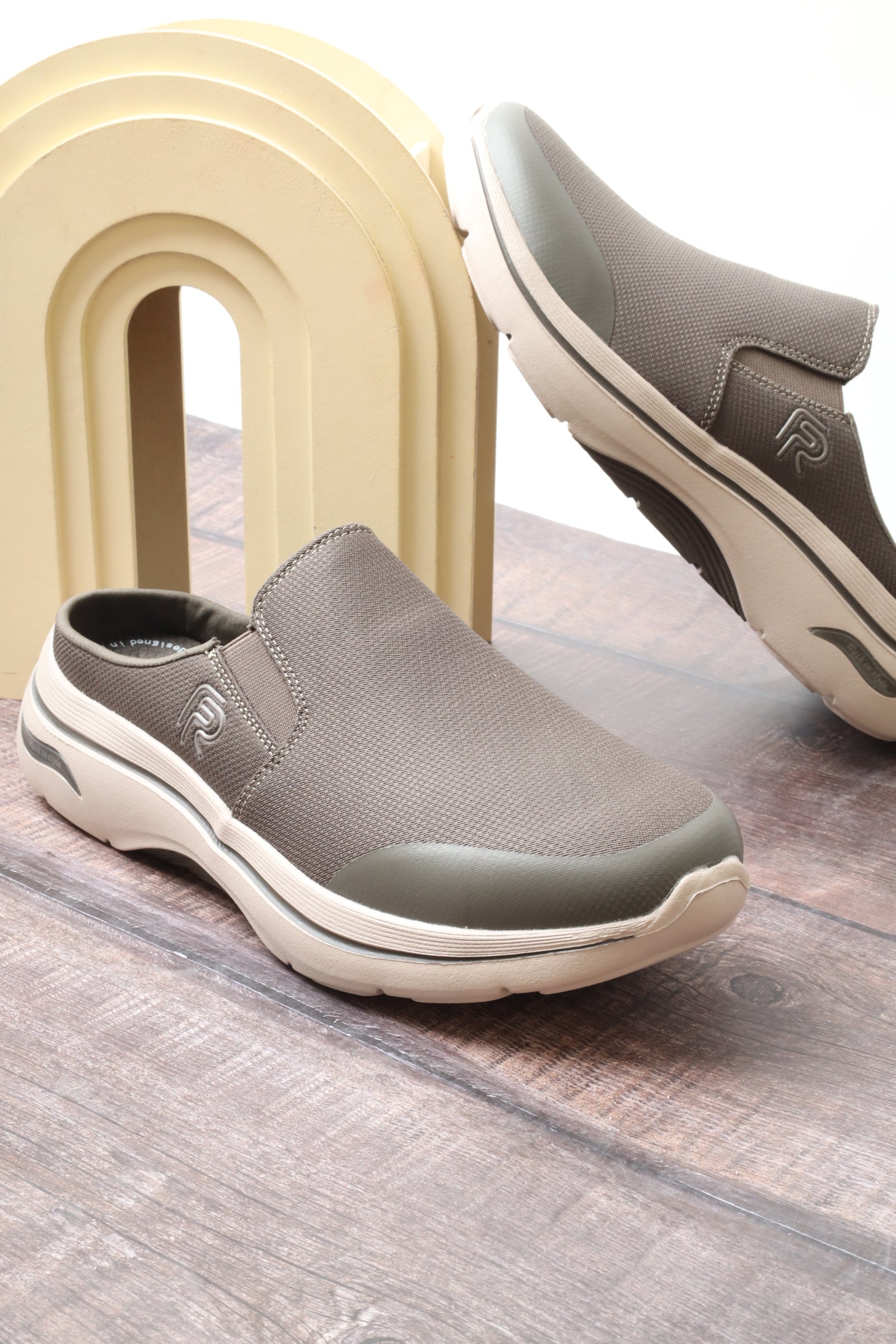 حذاء رياضي 158626