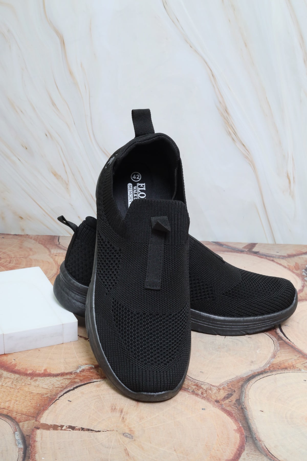 حذاء رياضي 23414