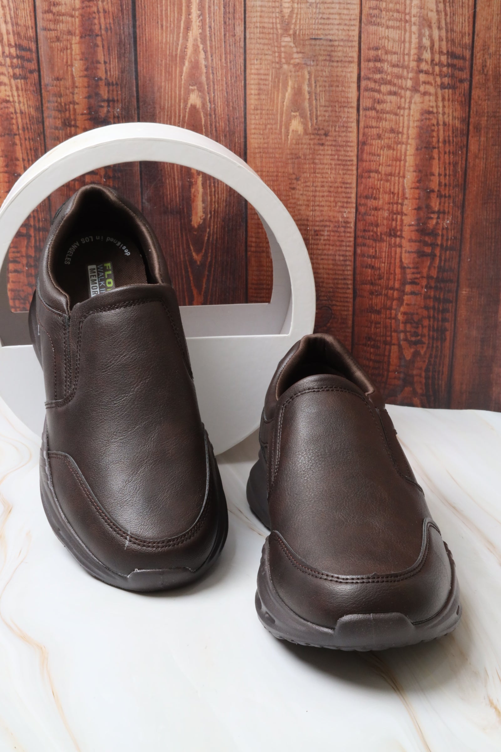 حذاء رياضي 158208