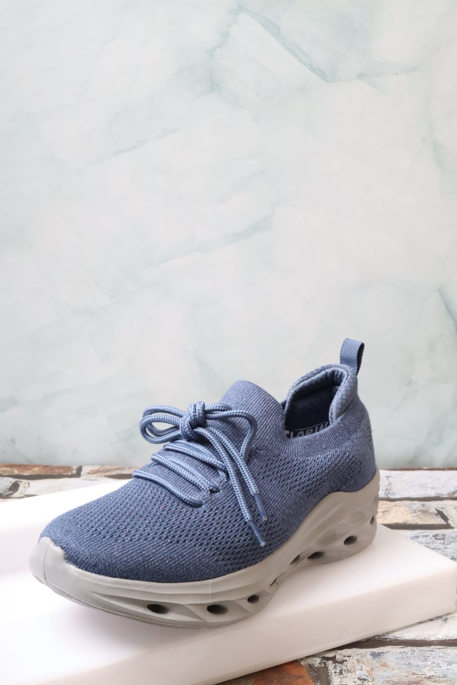 Women's Sports Shoes 76029