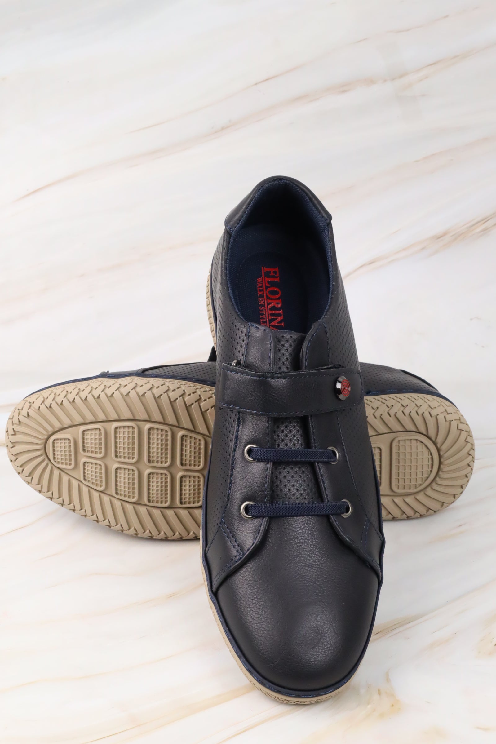 Boys' shoes 23801
