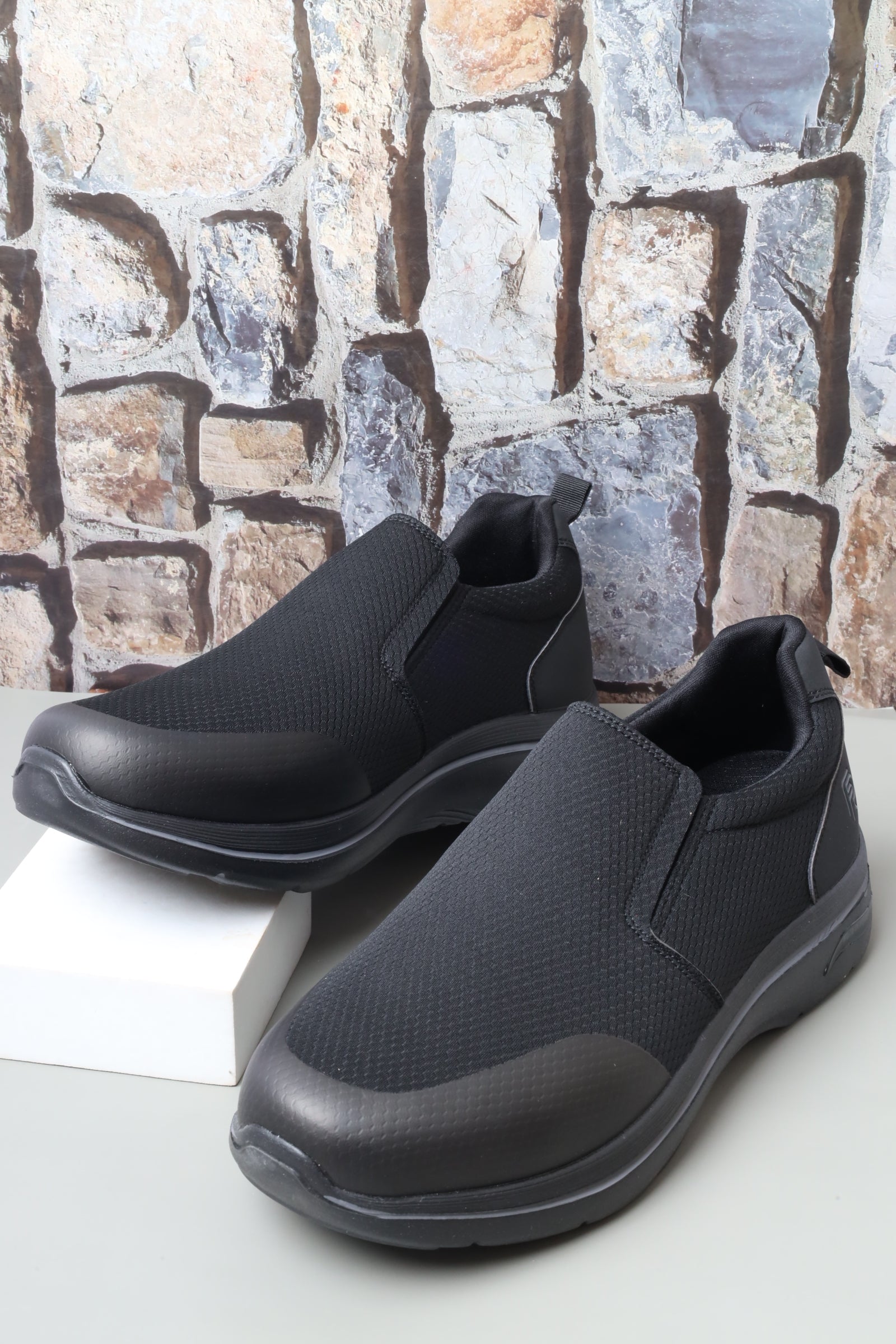 حذاء رياضي 158618