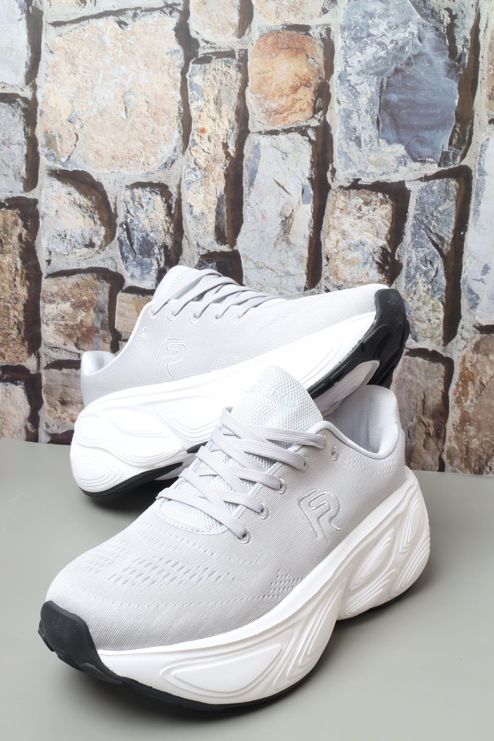 حذاء رياضي 158639