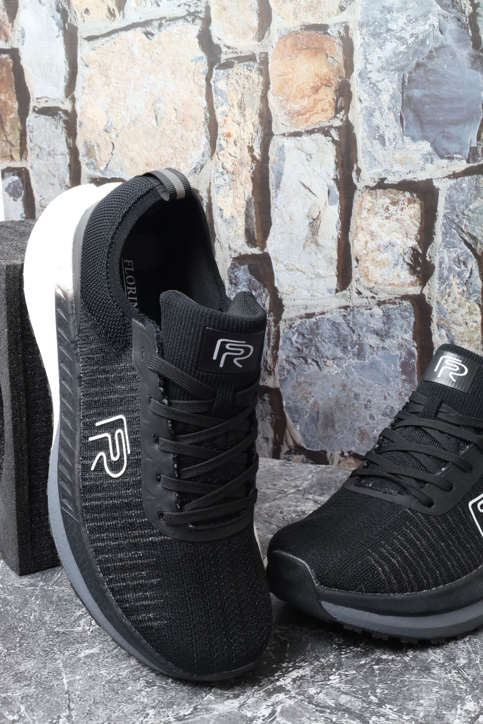 حذاء رياضي 158615