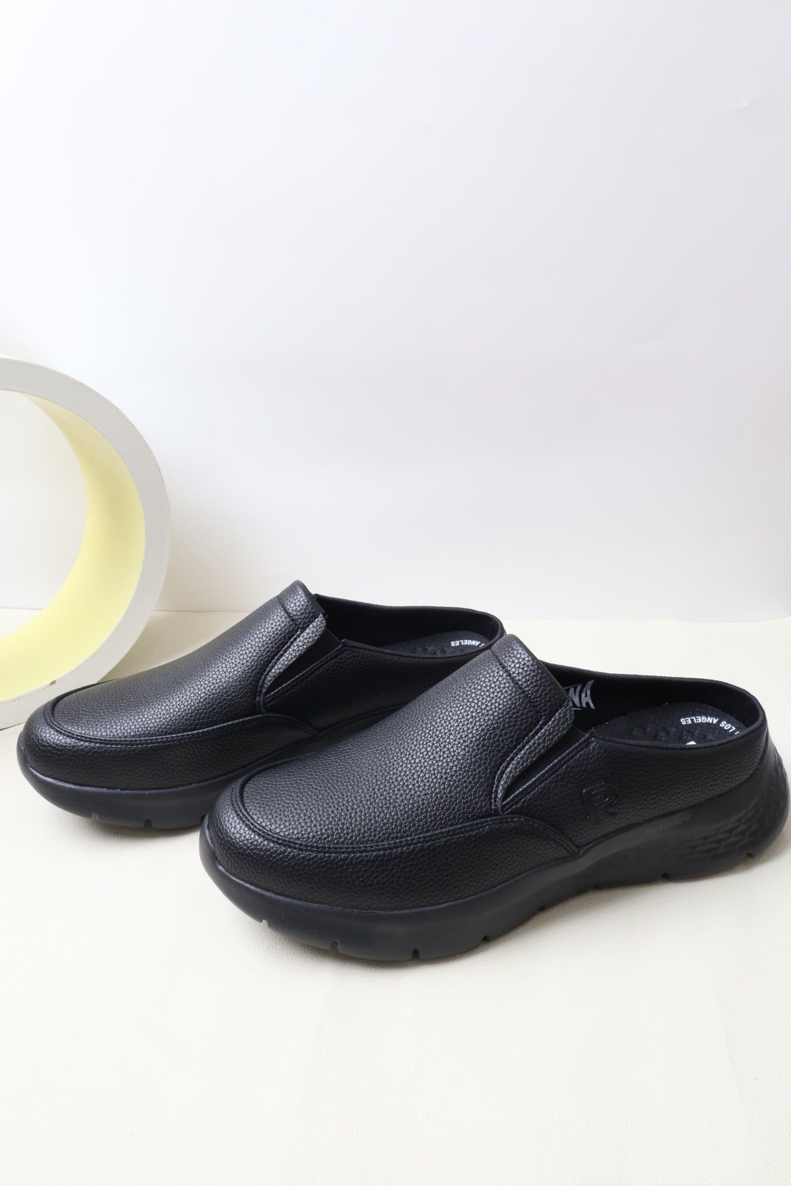حذاء رياضي 158629