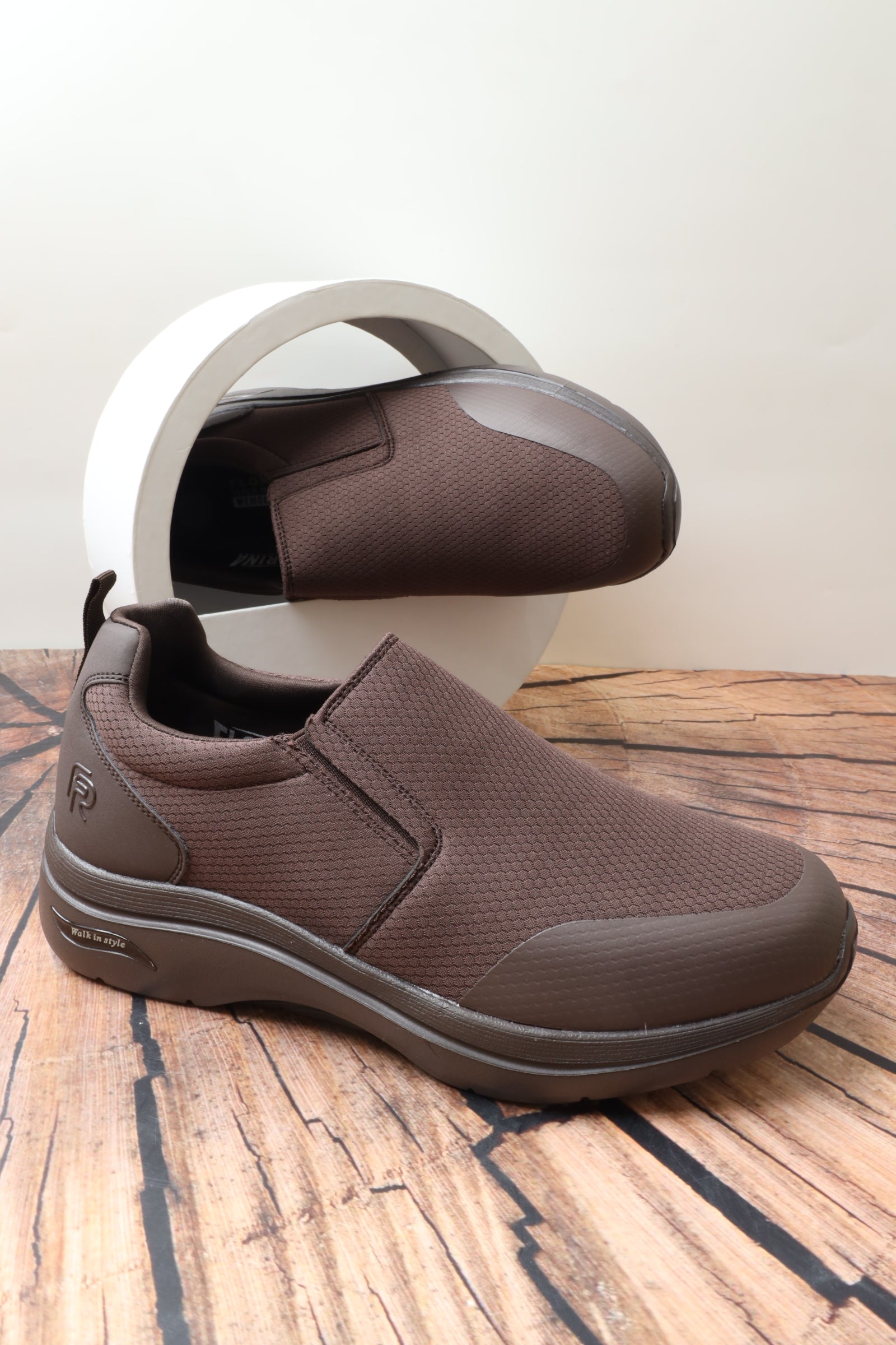 حذاء رياضي 158618