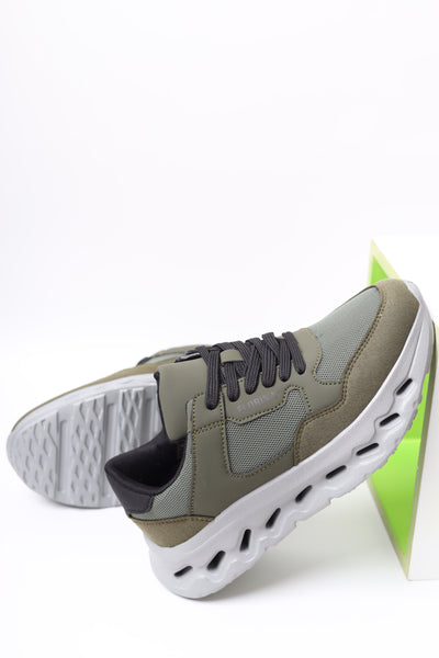Women's athletic shoe 76021