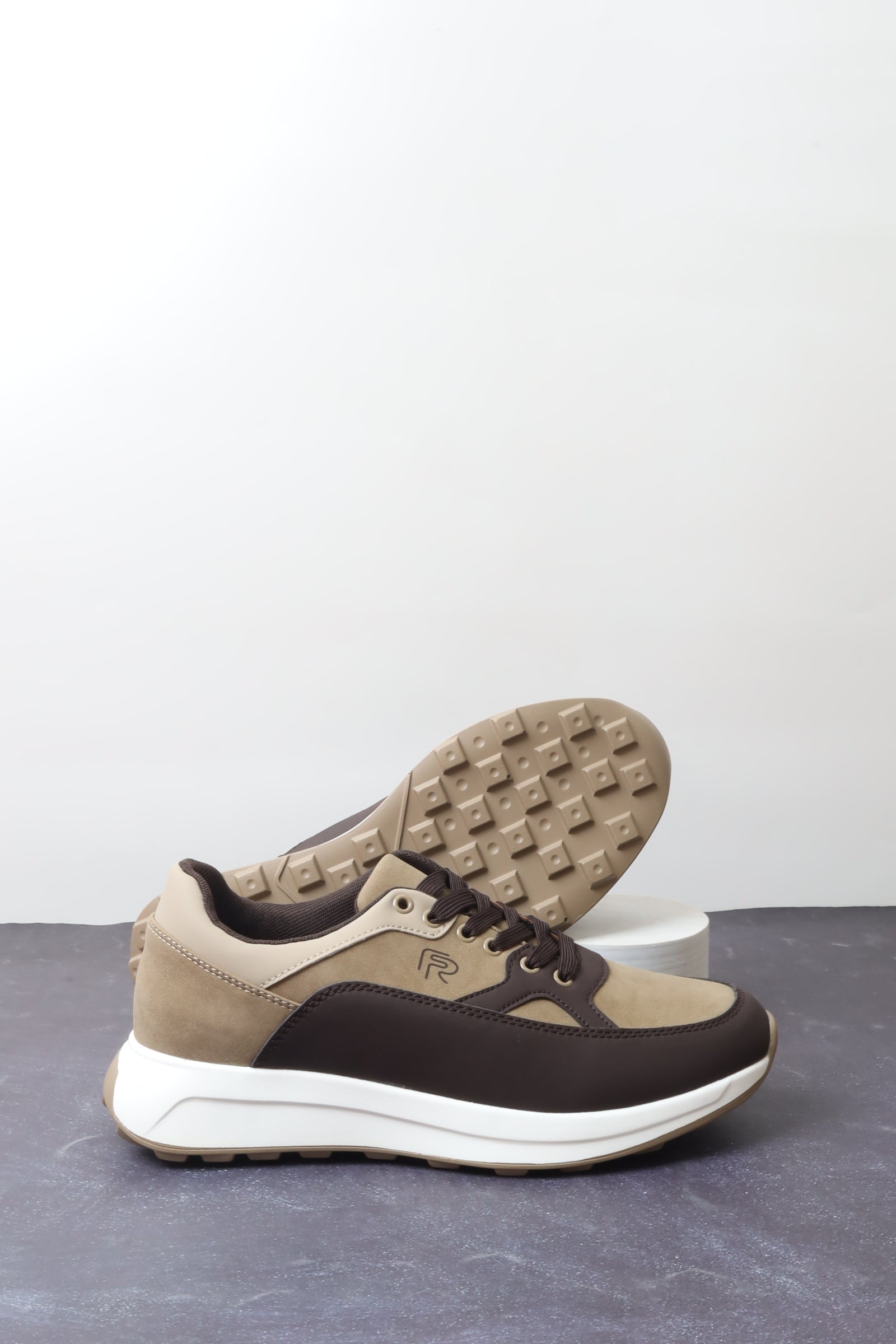 حذاء رياضي 87301