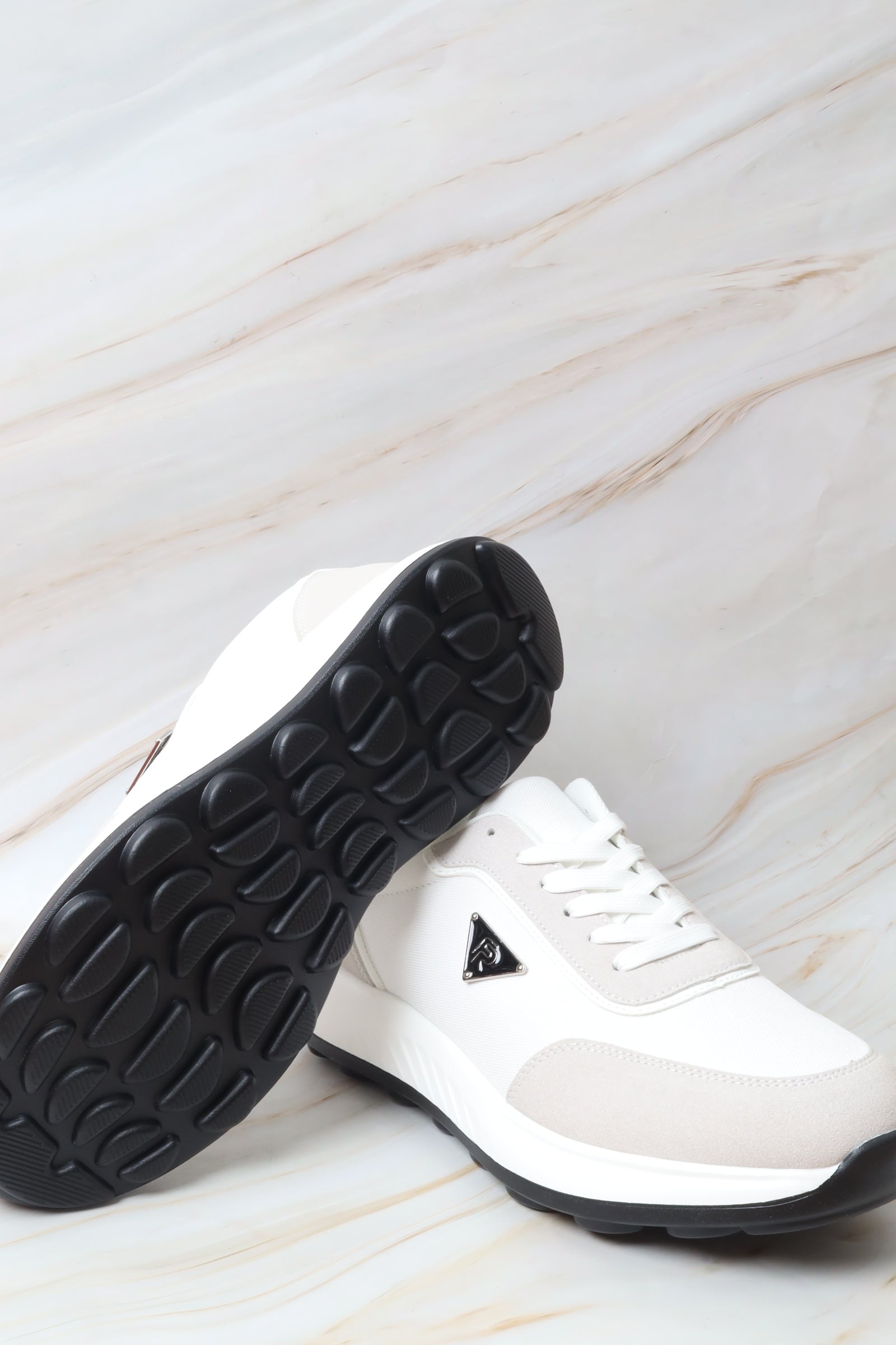 حذاء رياضي 87311