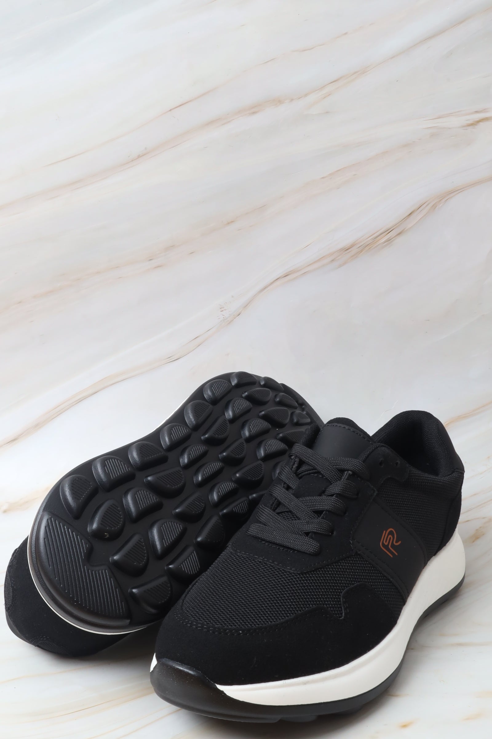 حذاء رياضي 87313