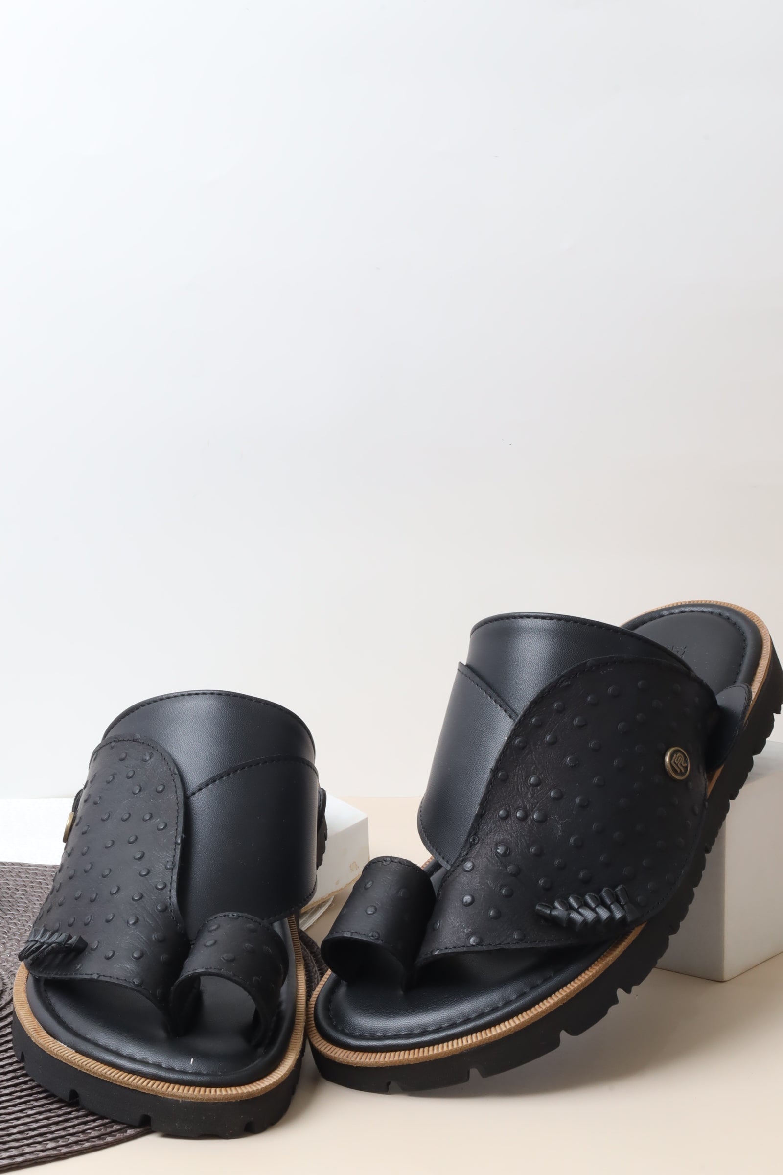 شرقي ايطالي جلد طبيعي 1261001