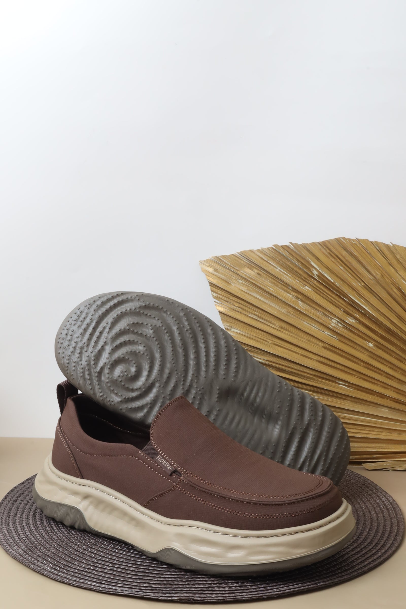 حذاء كاجول 89505