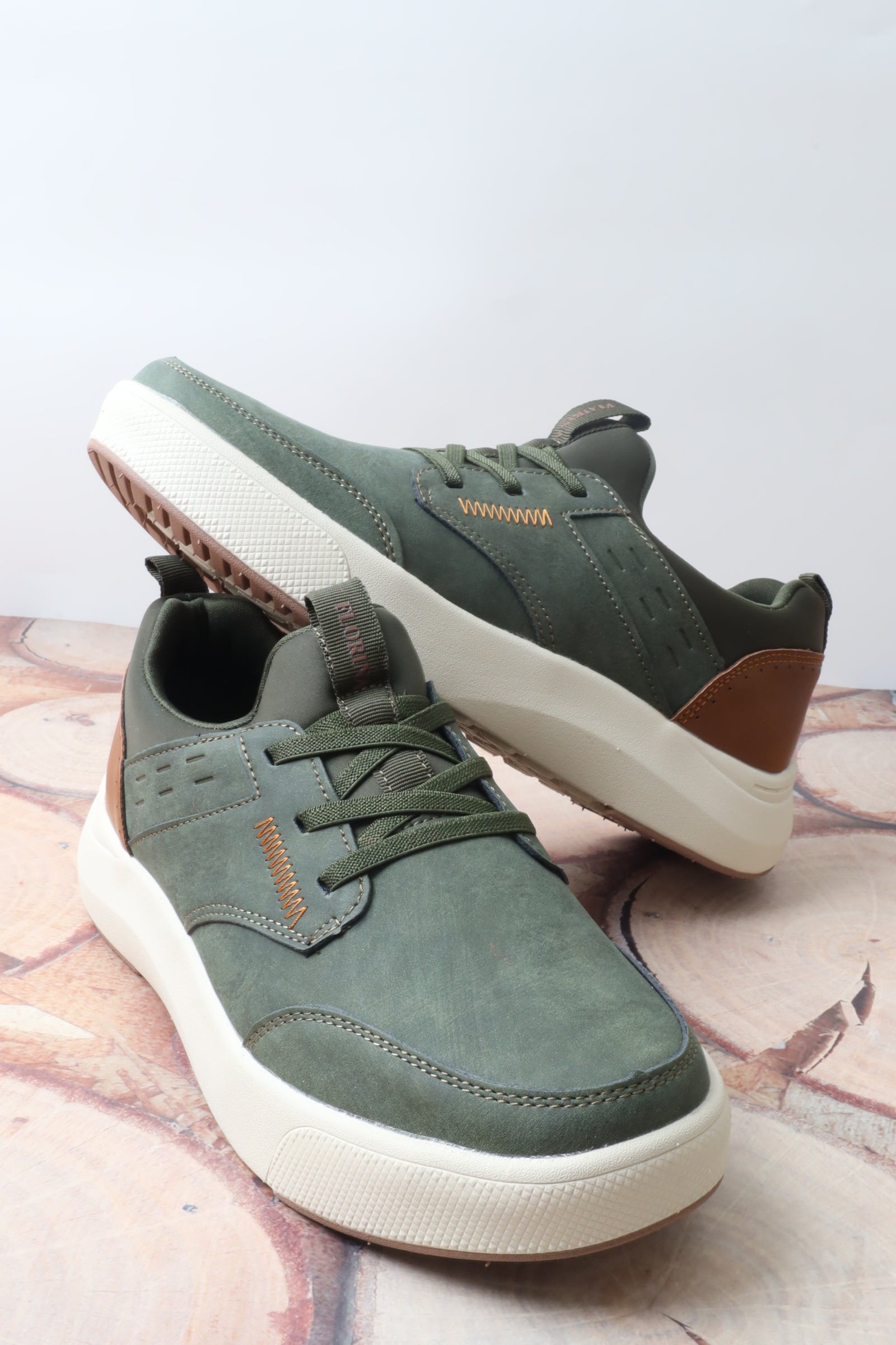 Boys' Athletic Shoes 38014