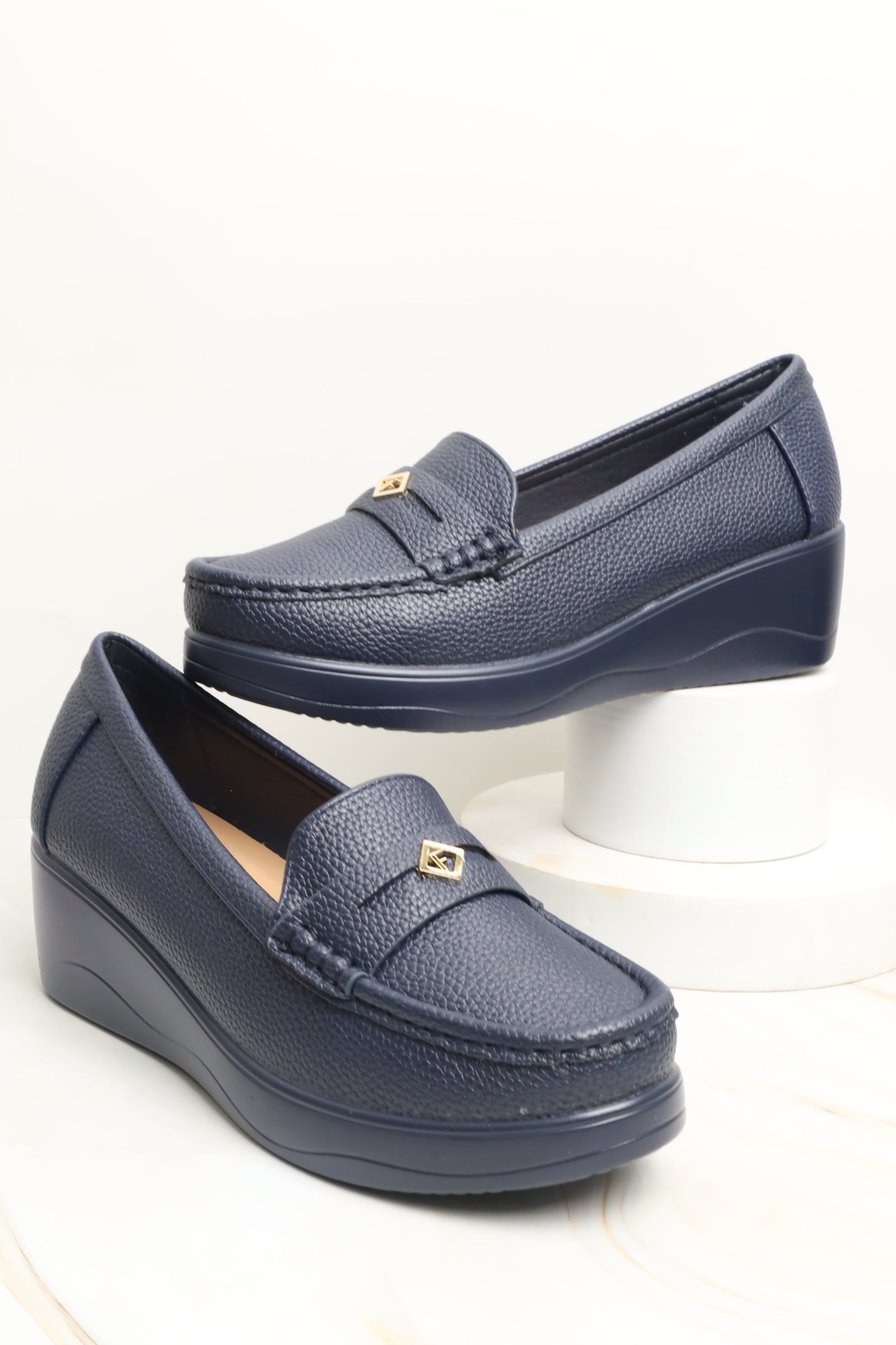 حذاء نسائي 26040