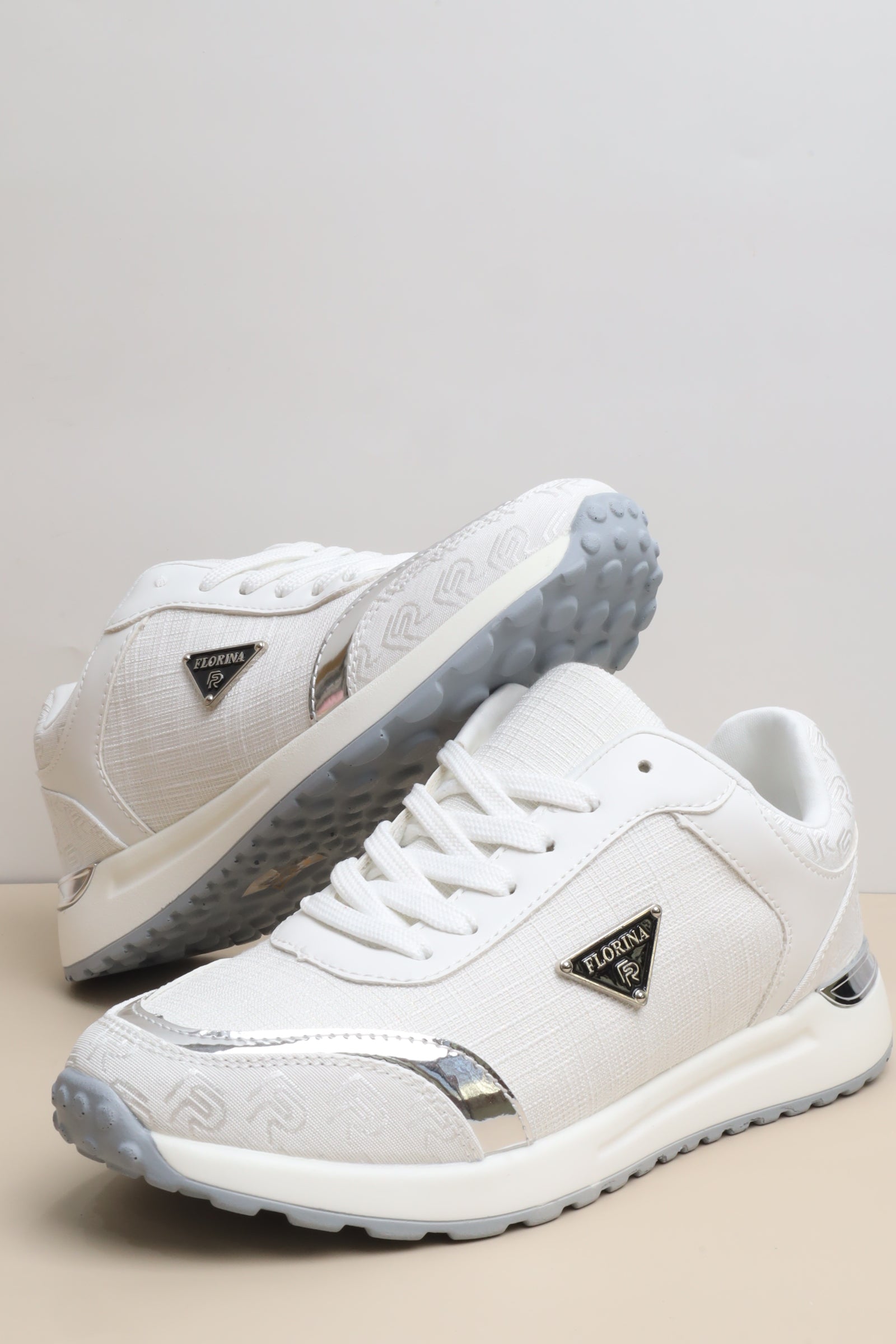 حذاء نسائي رياضي 76930