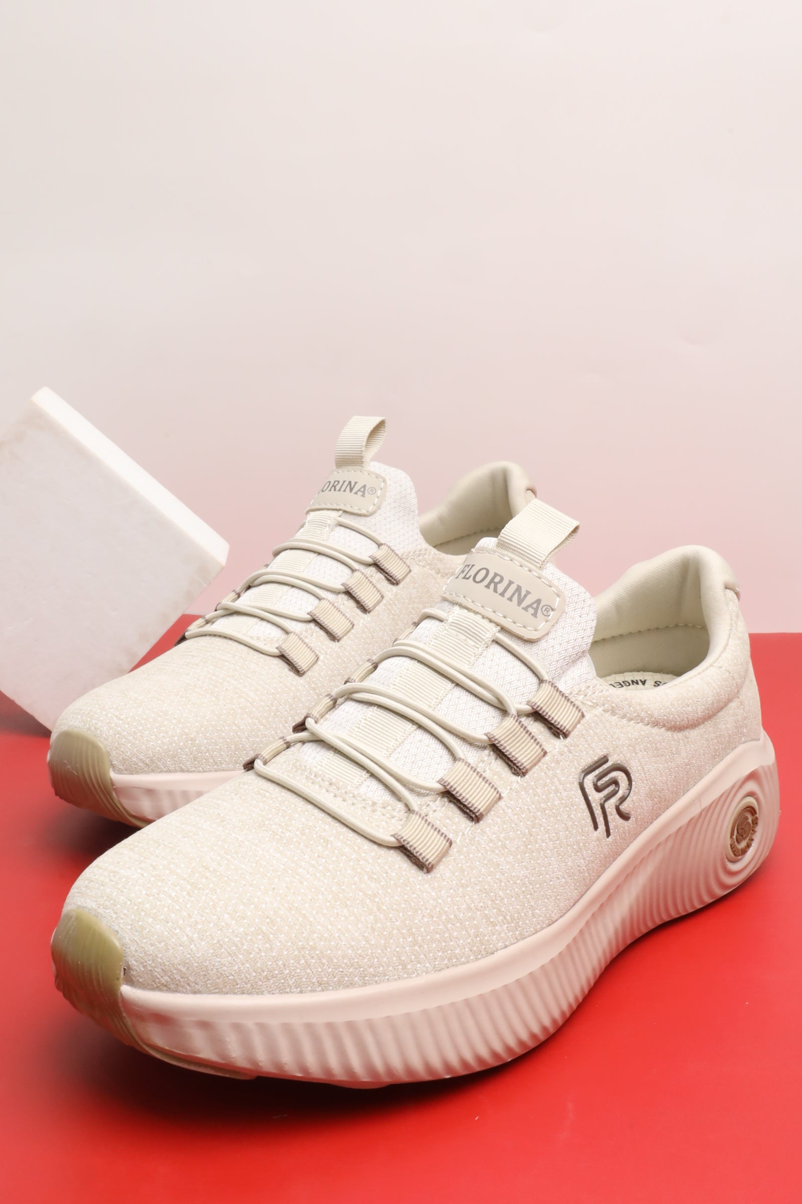 حذاء نسائي رياضي 126026