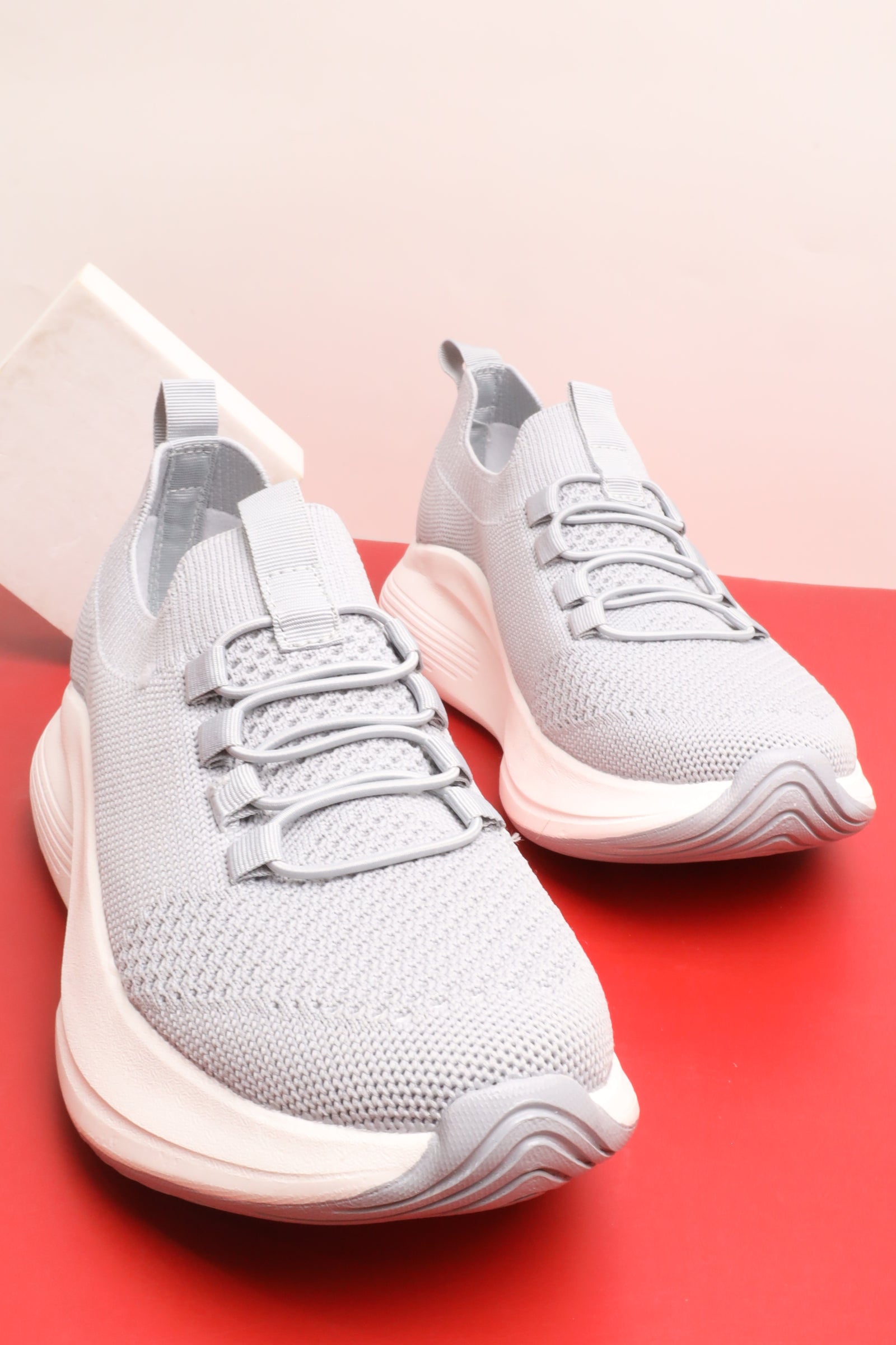 حذاء نسائي رياضي 126023