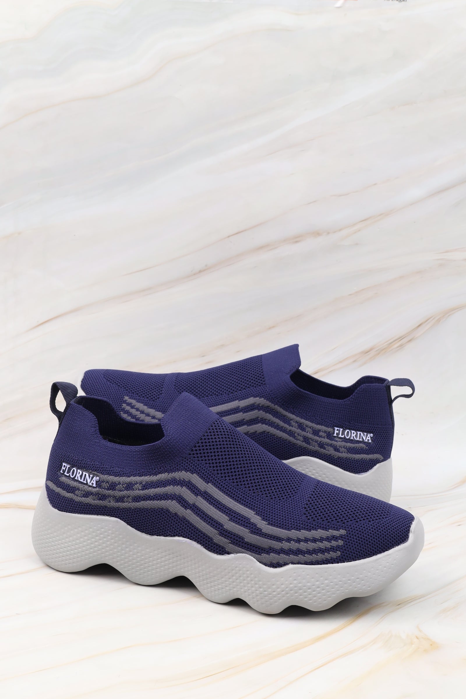 Women's Sneakers 123056