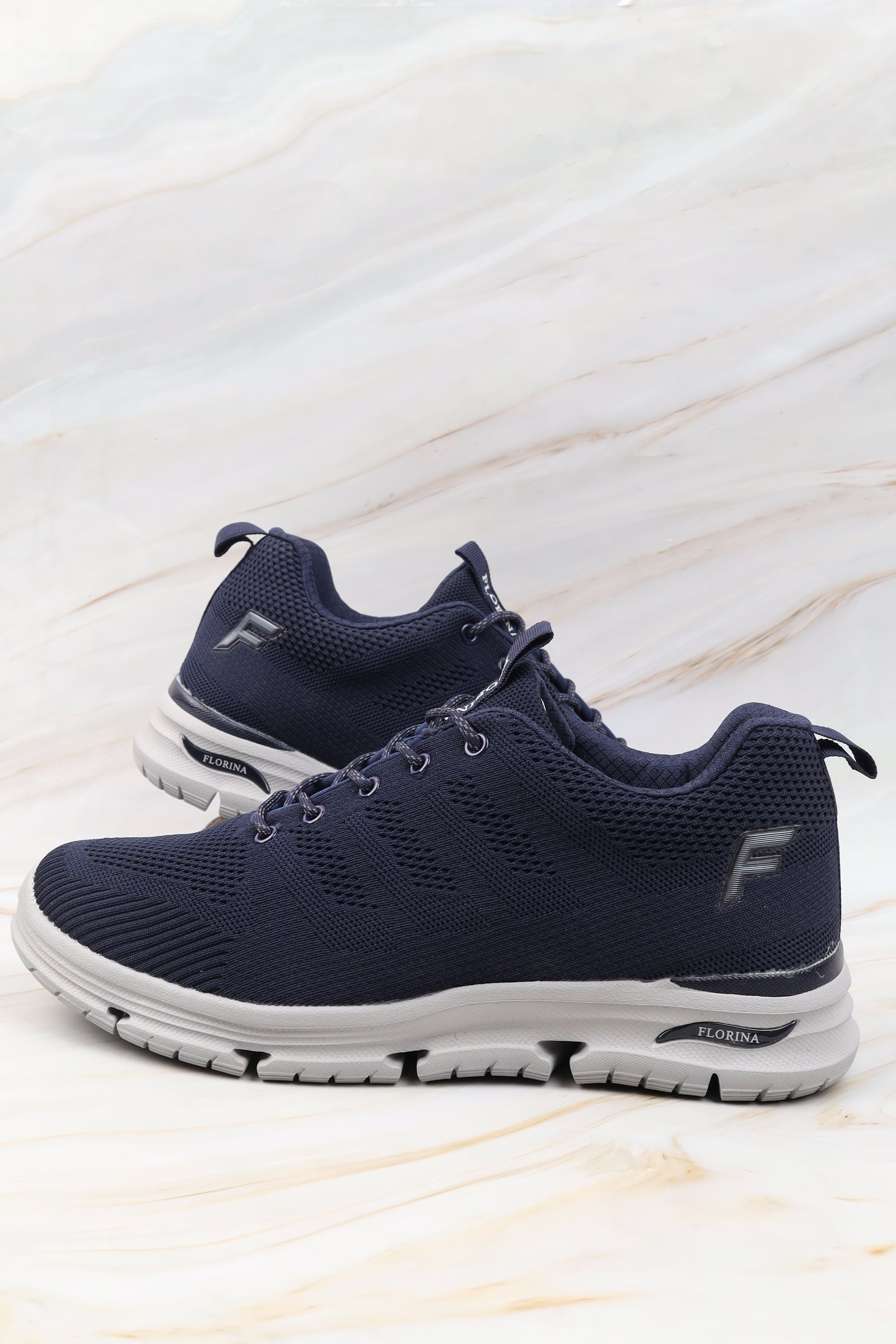 Sneakers 158219