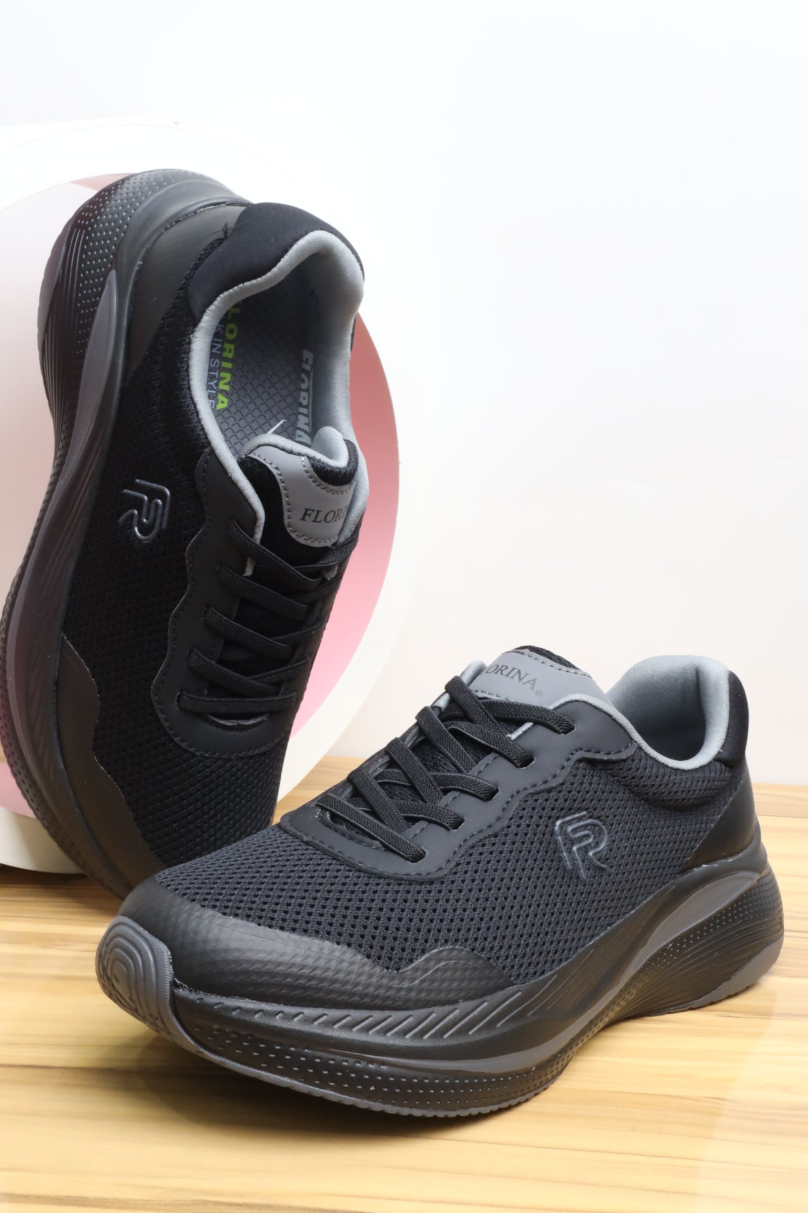 Women's Athletic Shoes 126013