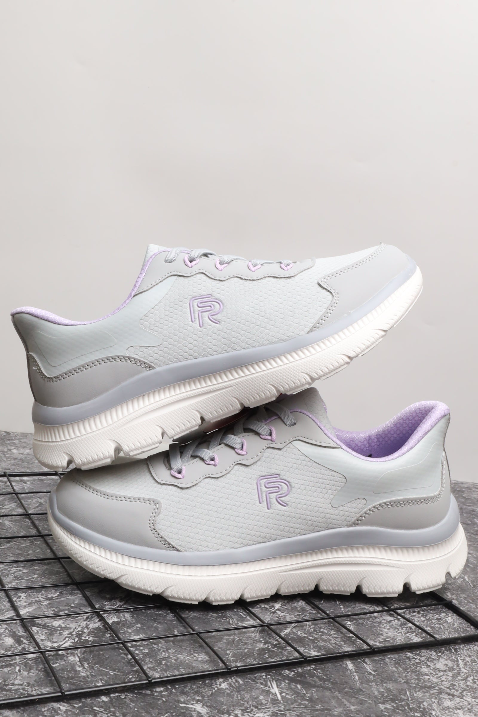 حذاء نسائي رياضي 126015