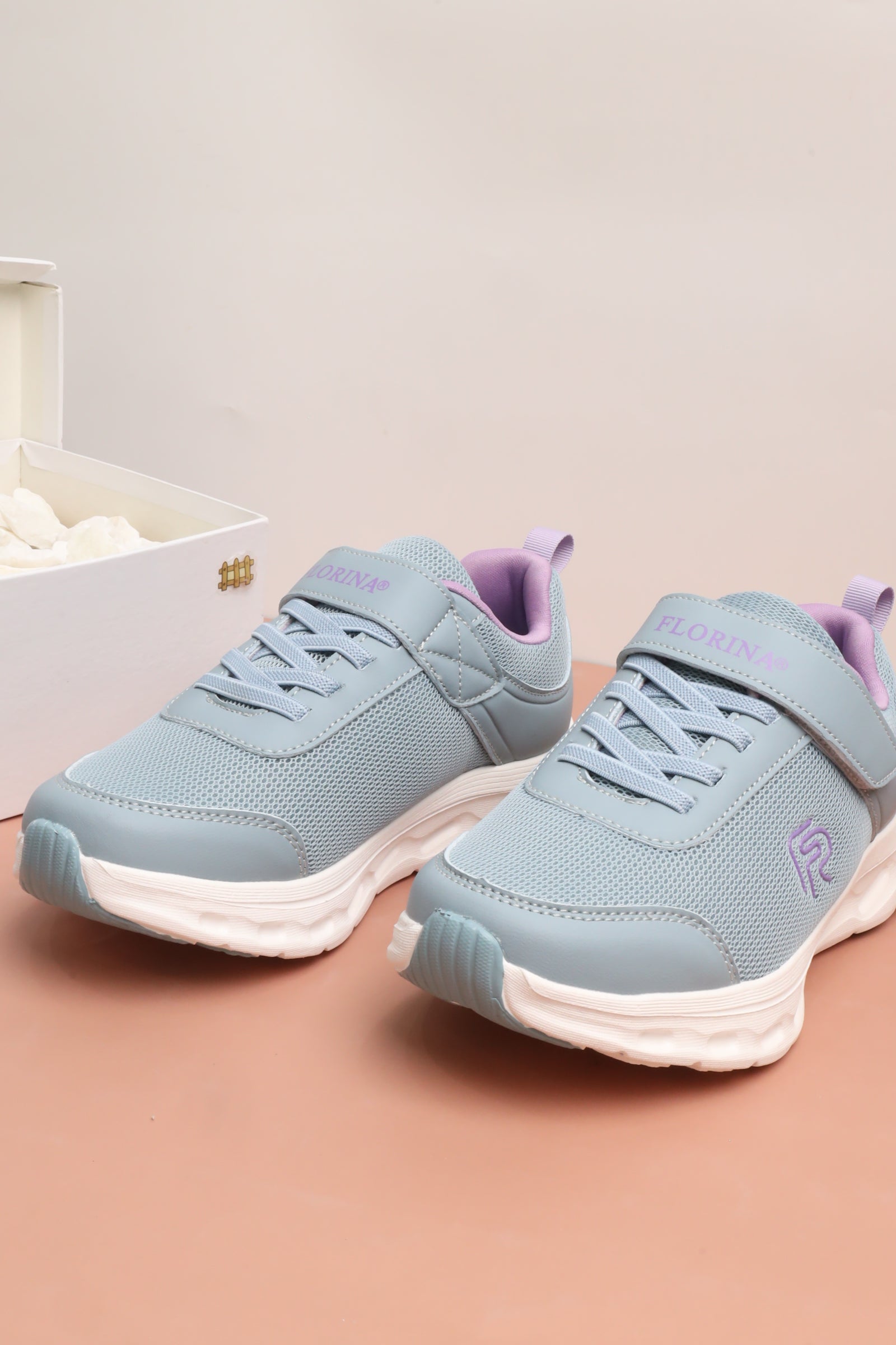 حذاء أطفالي رياضي 38104