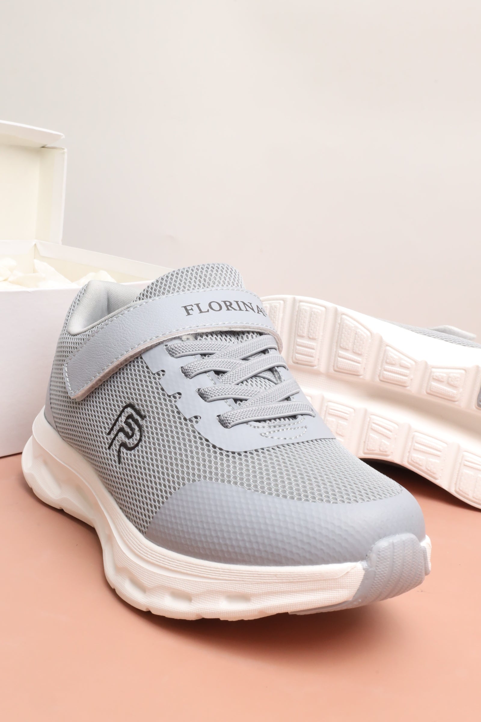 حذاء أطفالي رياضي 38103