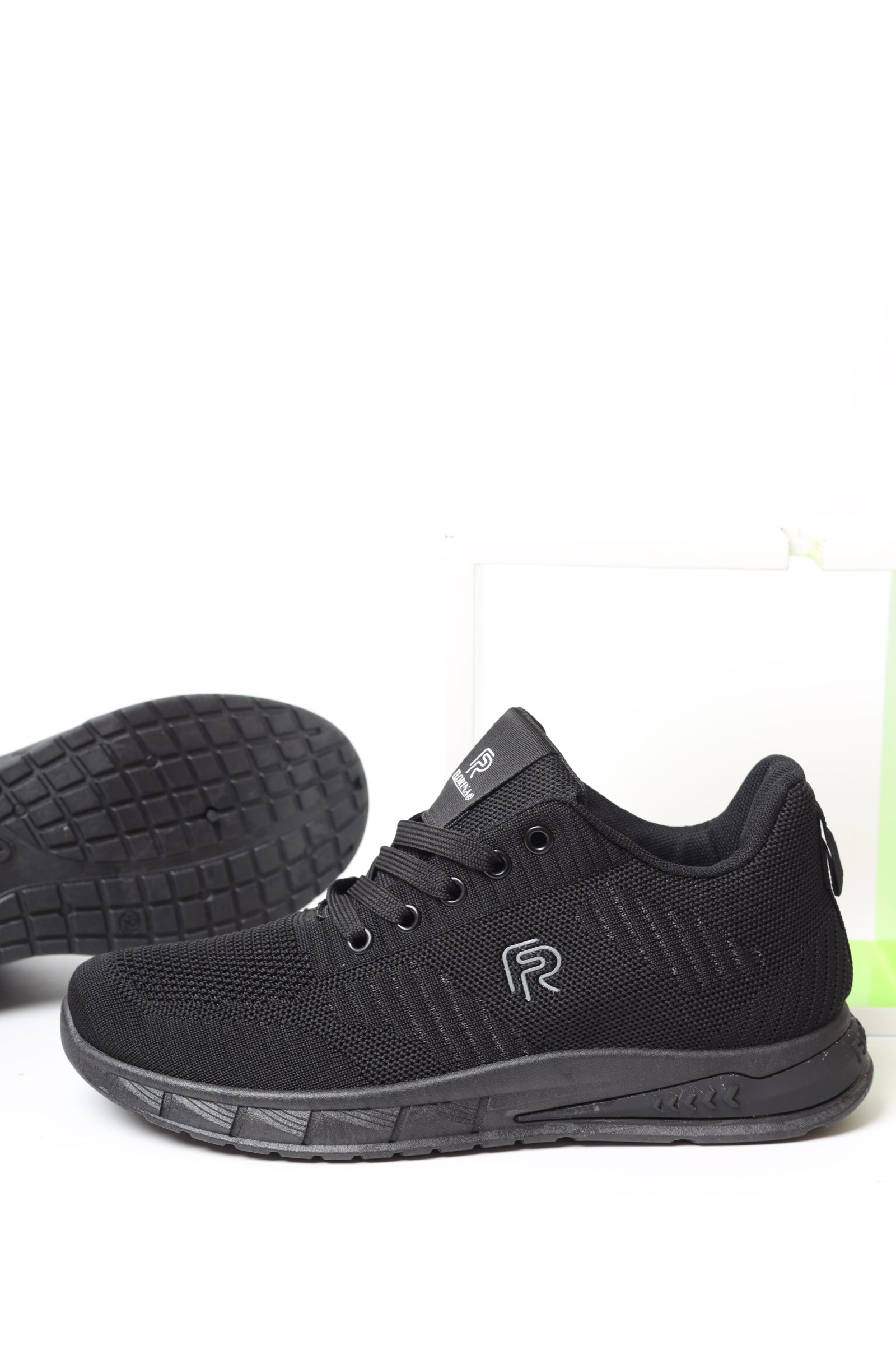 حذاء رياضي 23301