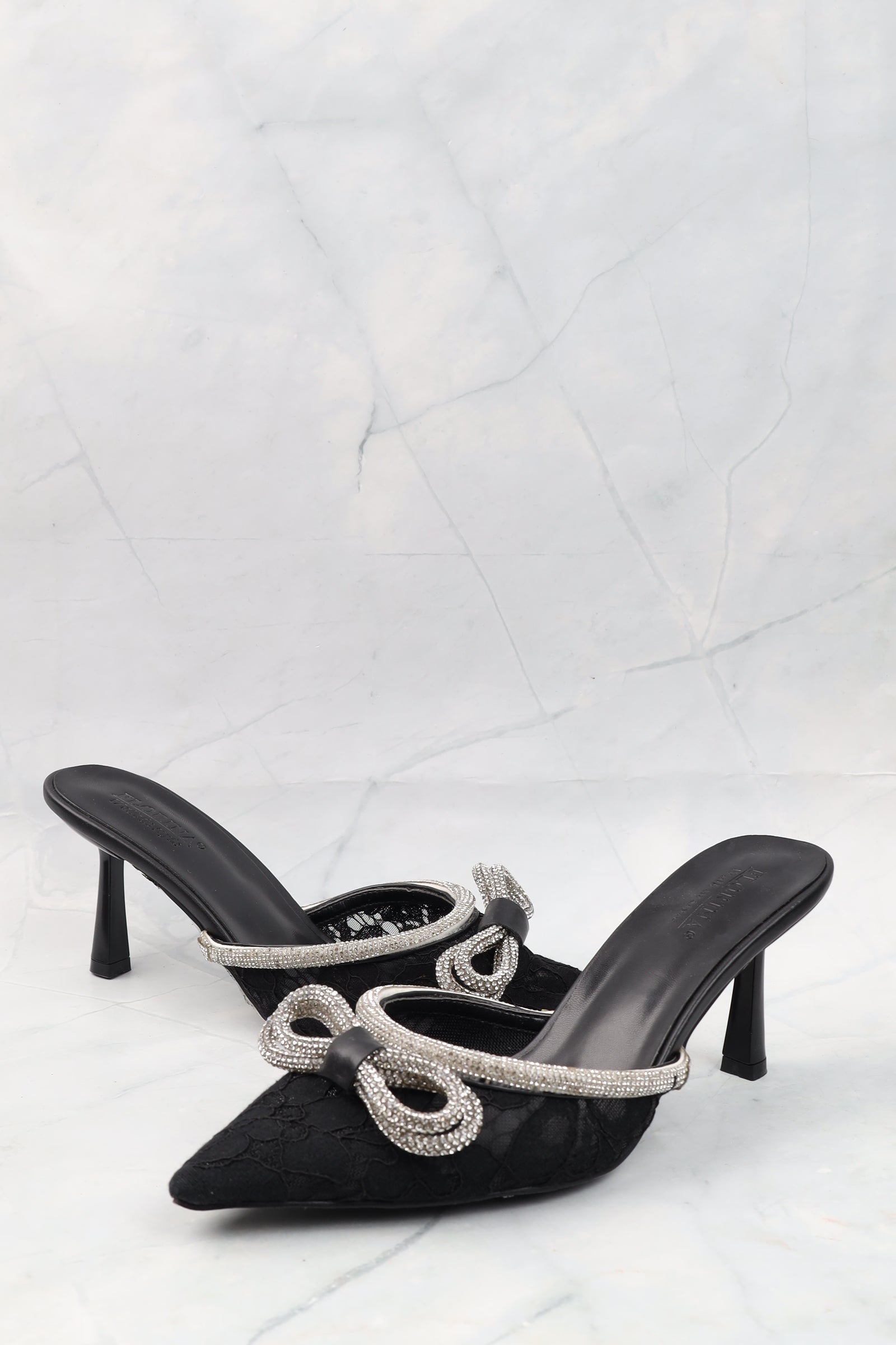 High-heeled sandal 99033