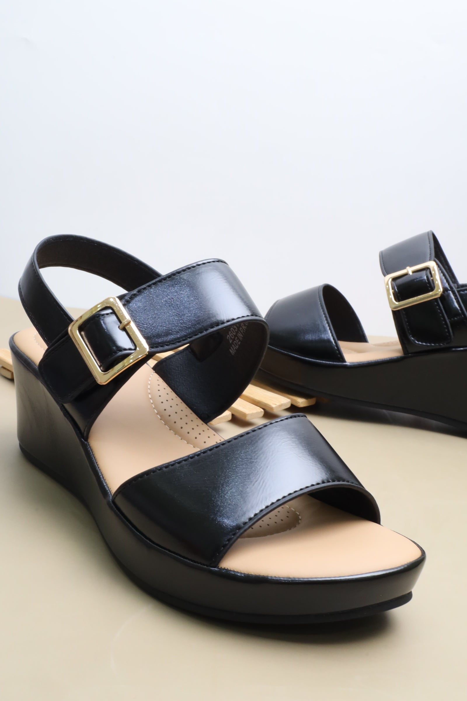 صندل نسائي 26031