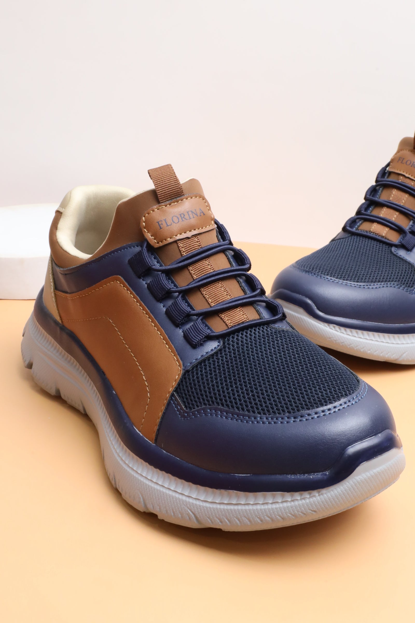 حذاء ولادي 38006