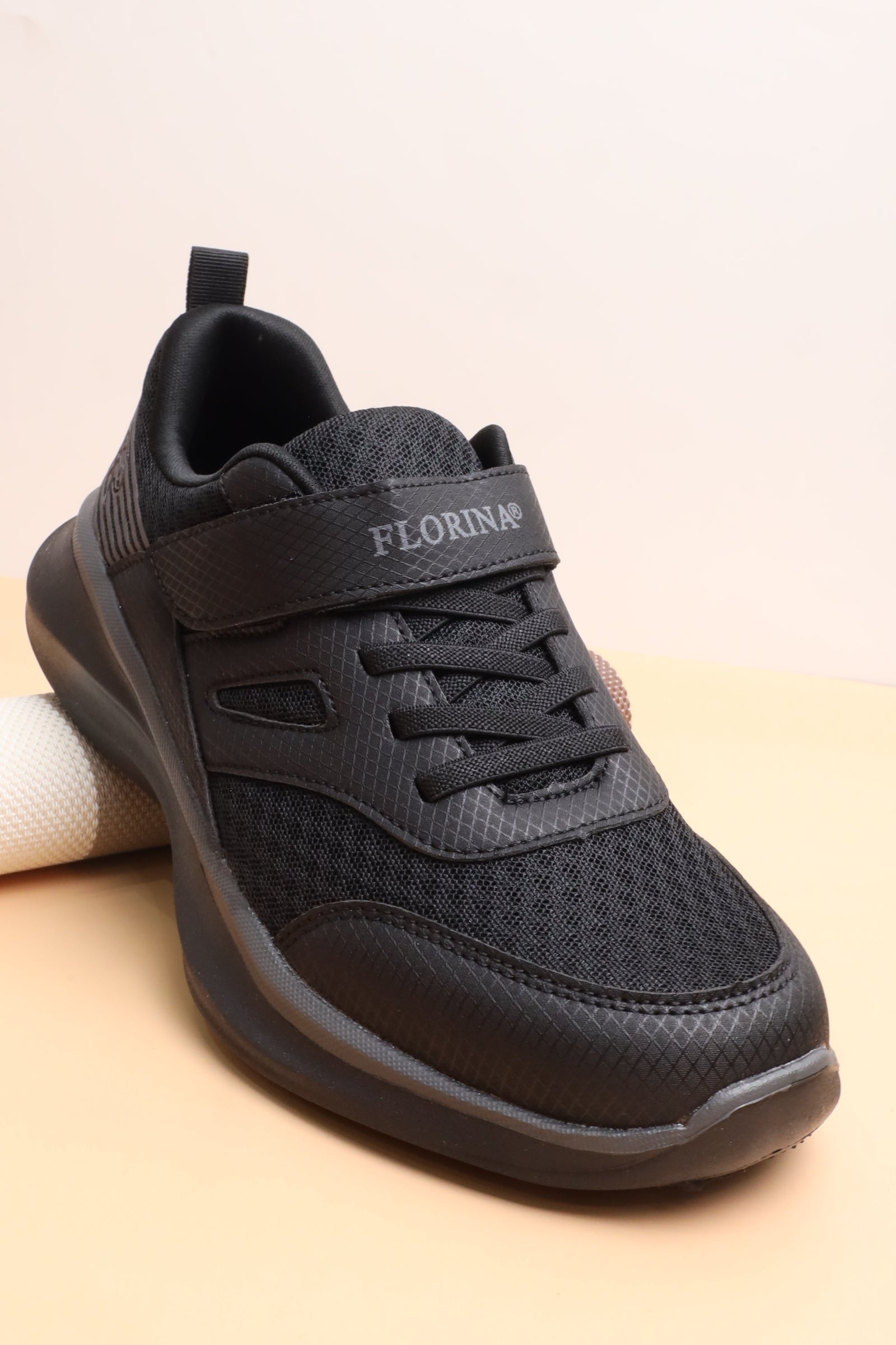 حذاء ولادي 38002