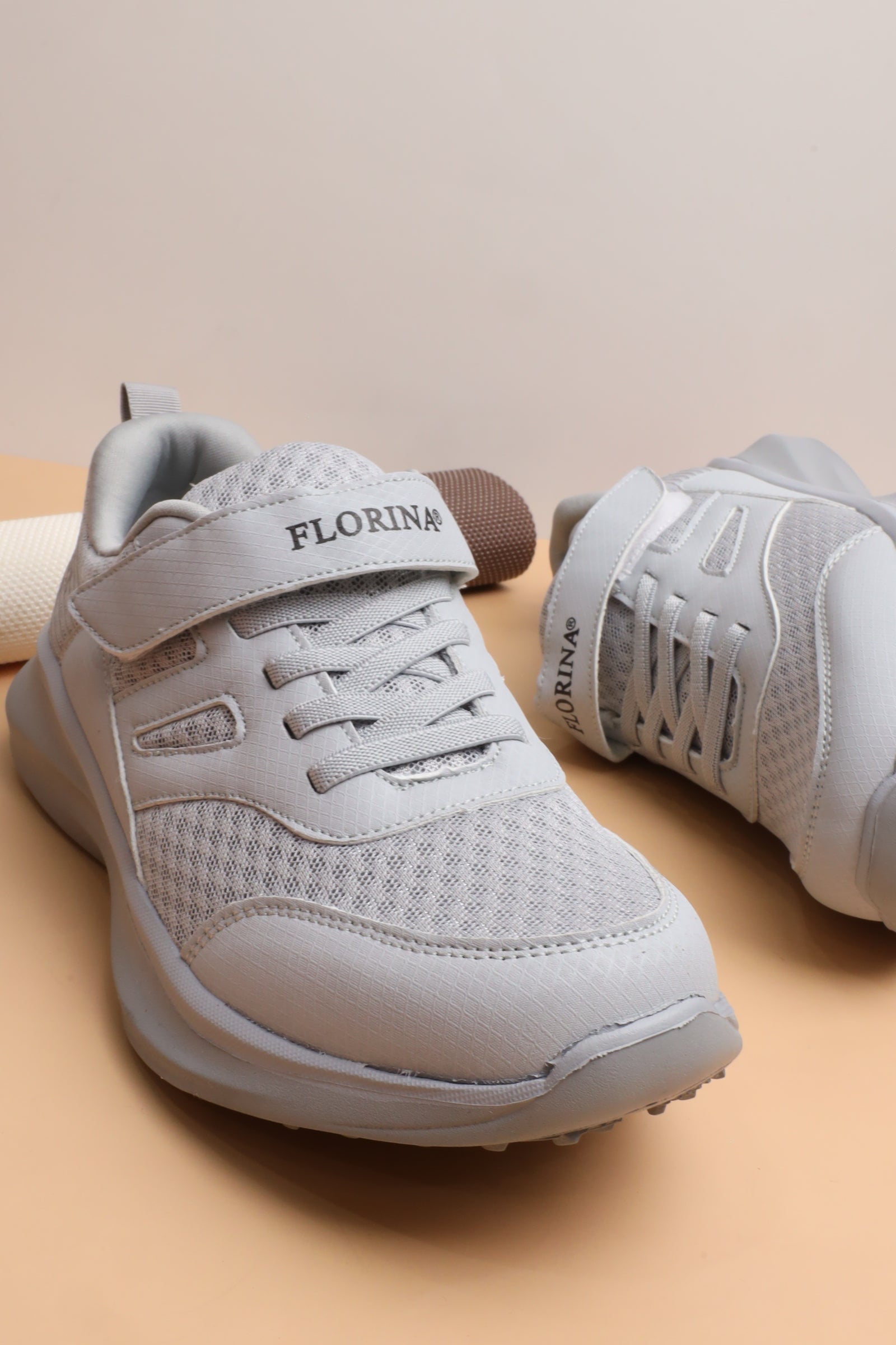 حذاء ولادي 38002