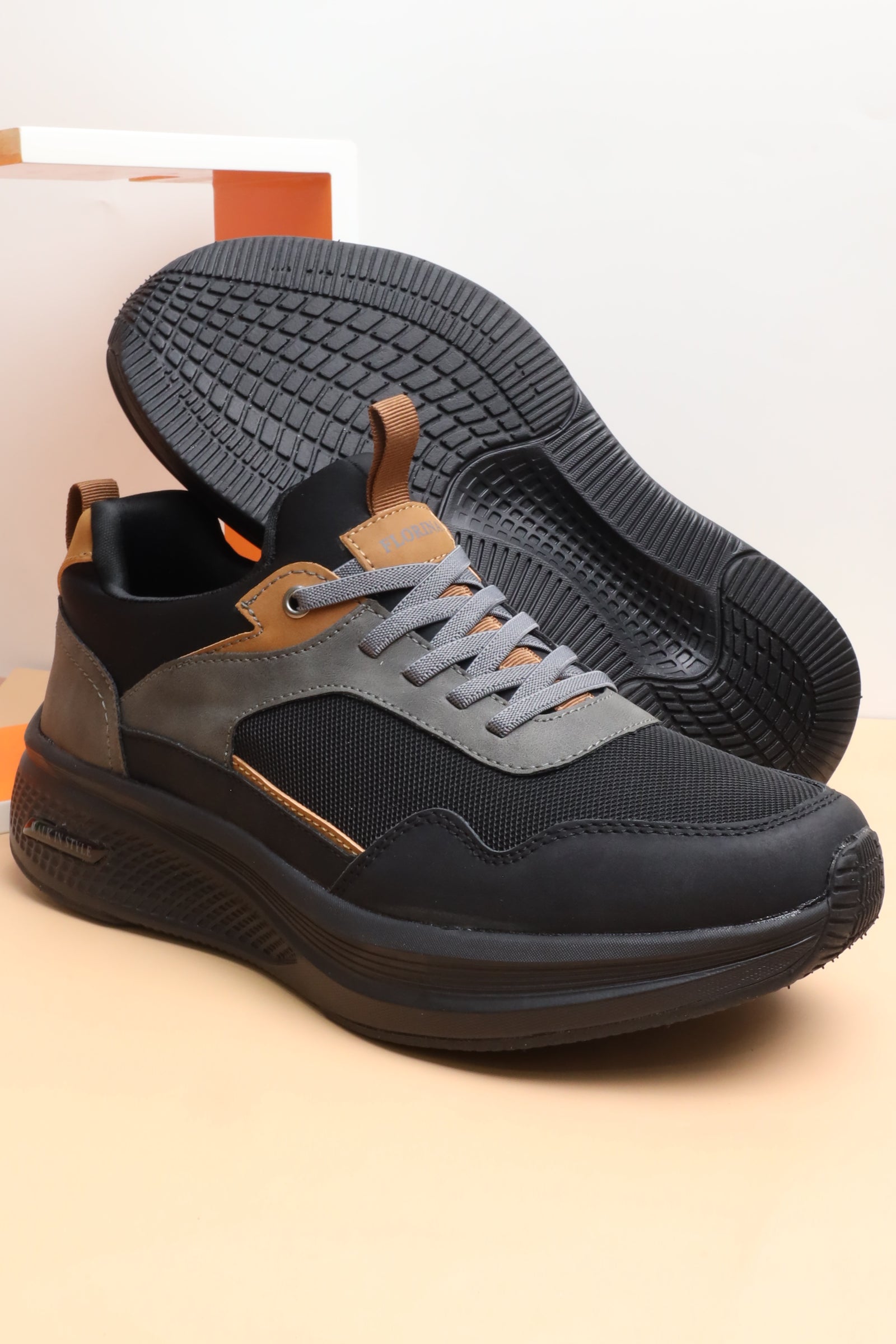 حذاء رياضي 158670