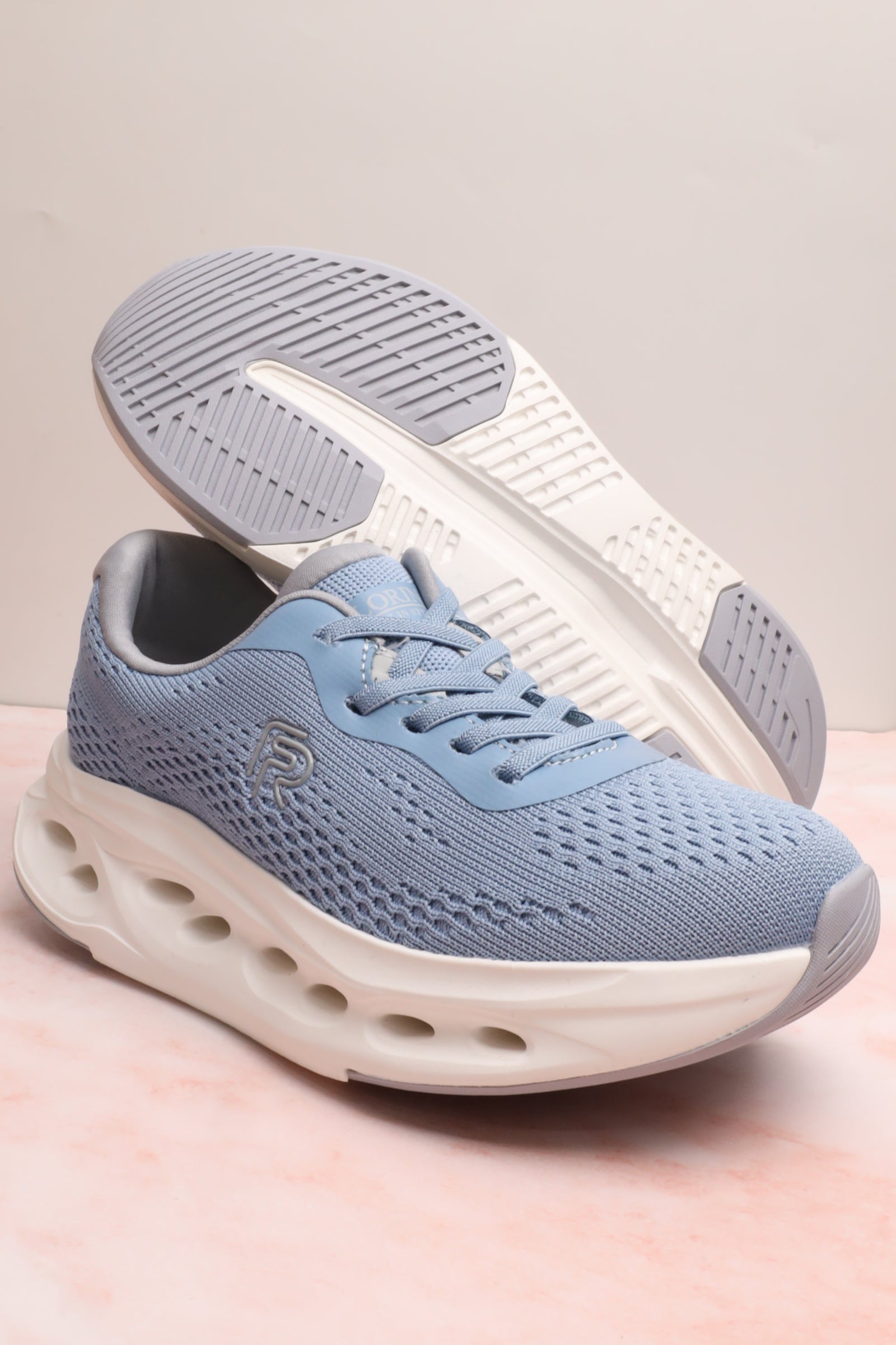 حذاء نسائي رياضي 126030