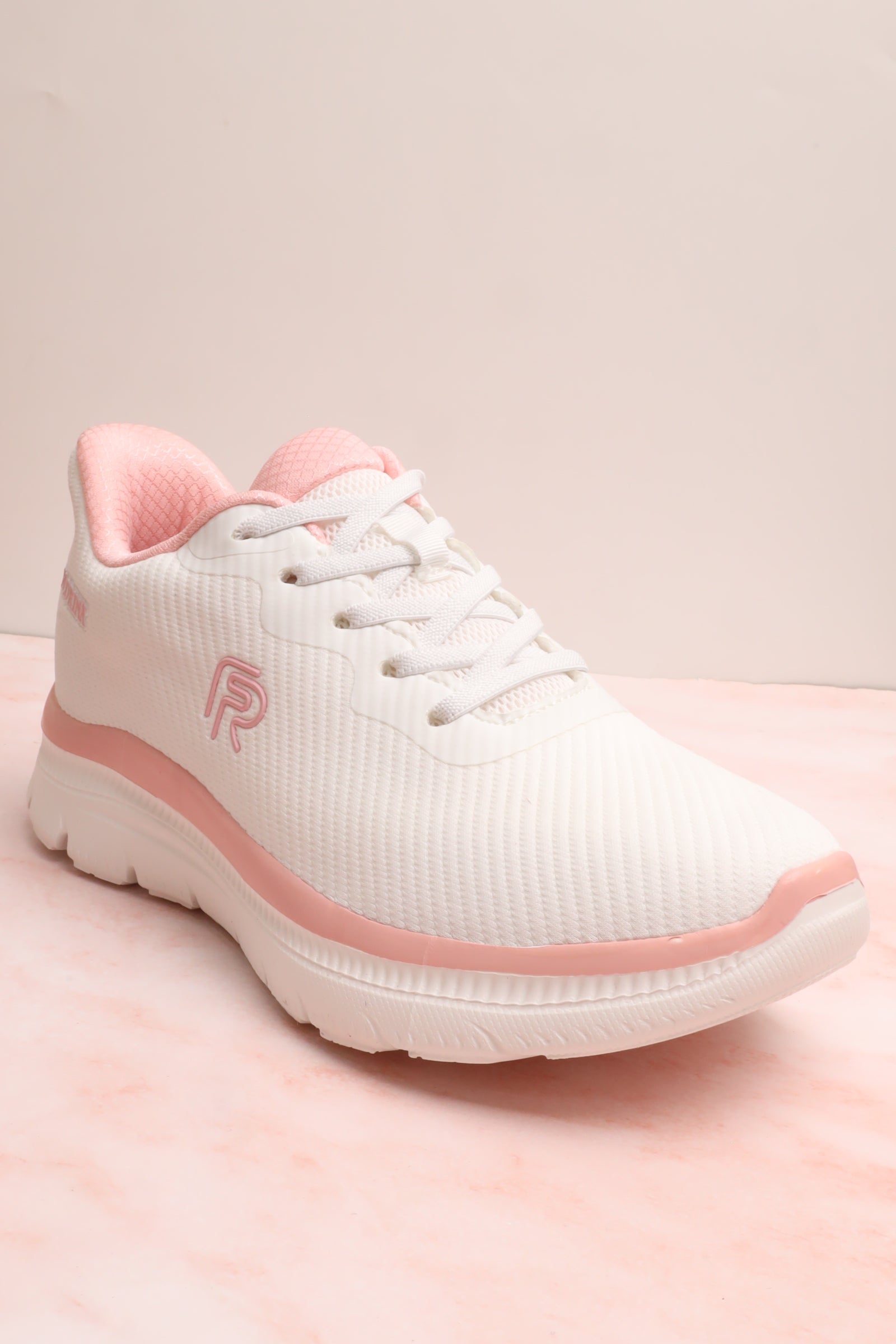 حذاء نسائي رياضي  126028