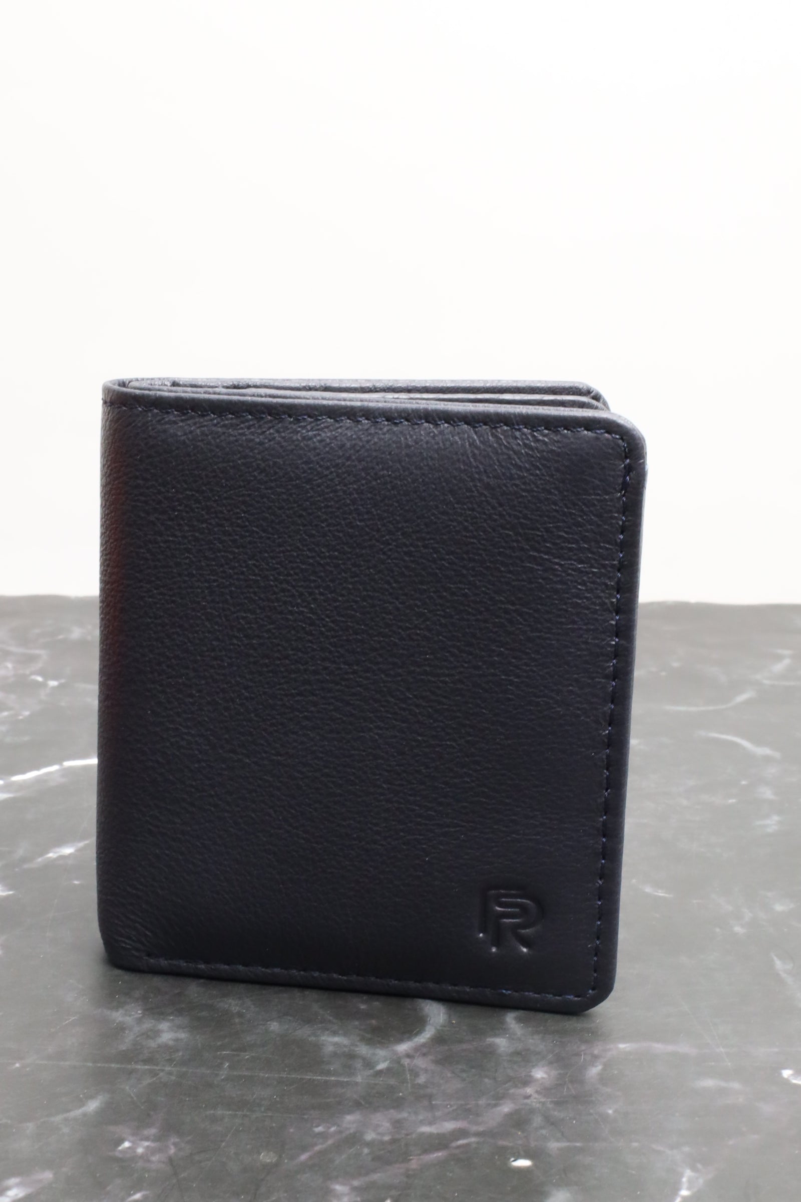 محفظة رجالية 2208